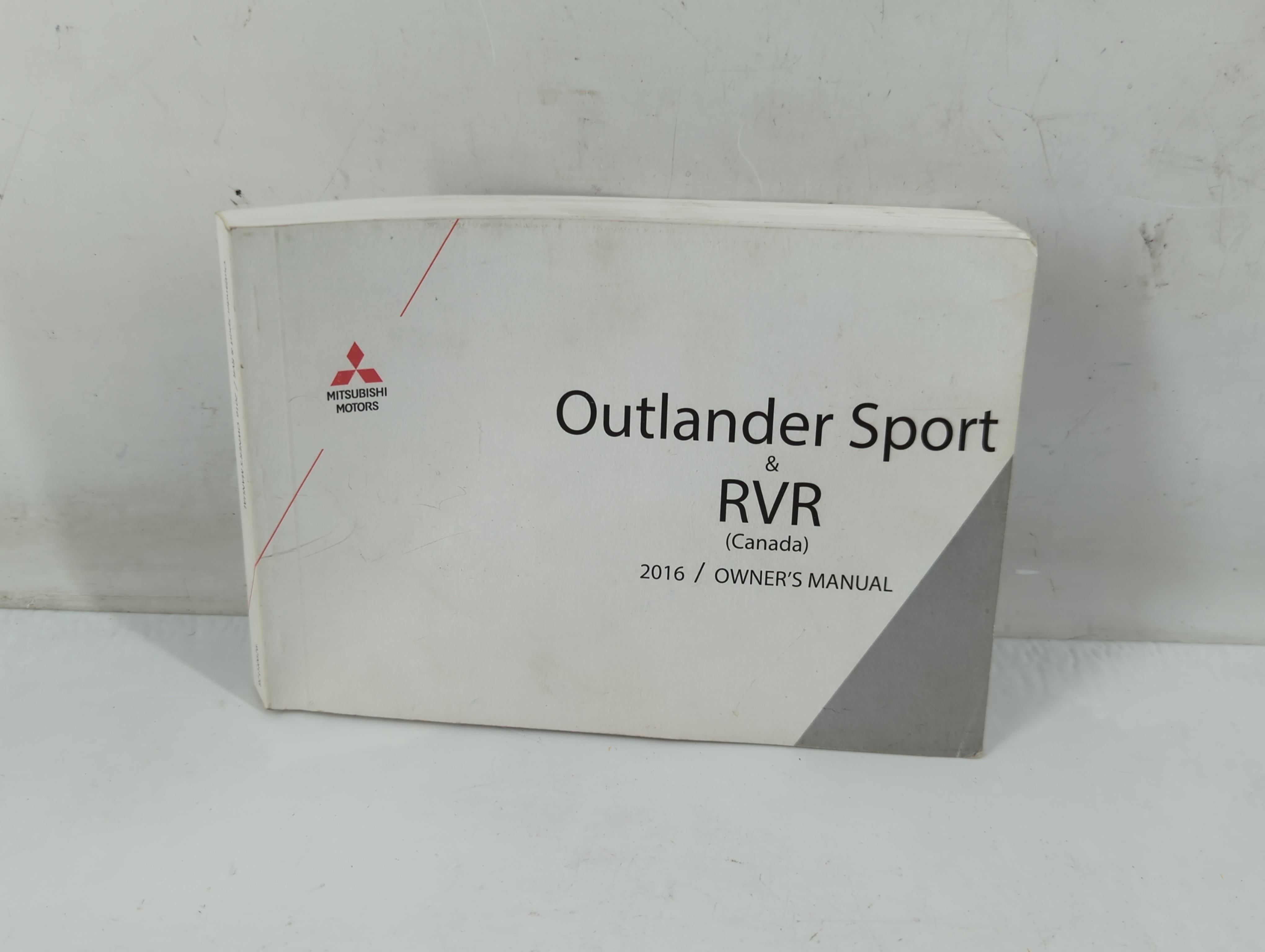 2016 Mitsubishi Outlander Sport Owners Manual Book Guide 819147 - Oemusedautoparts1.com