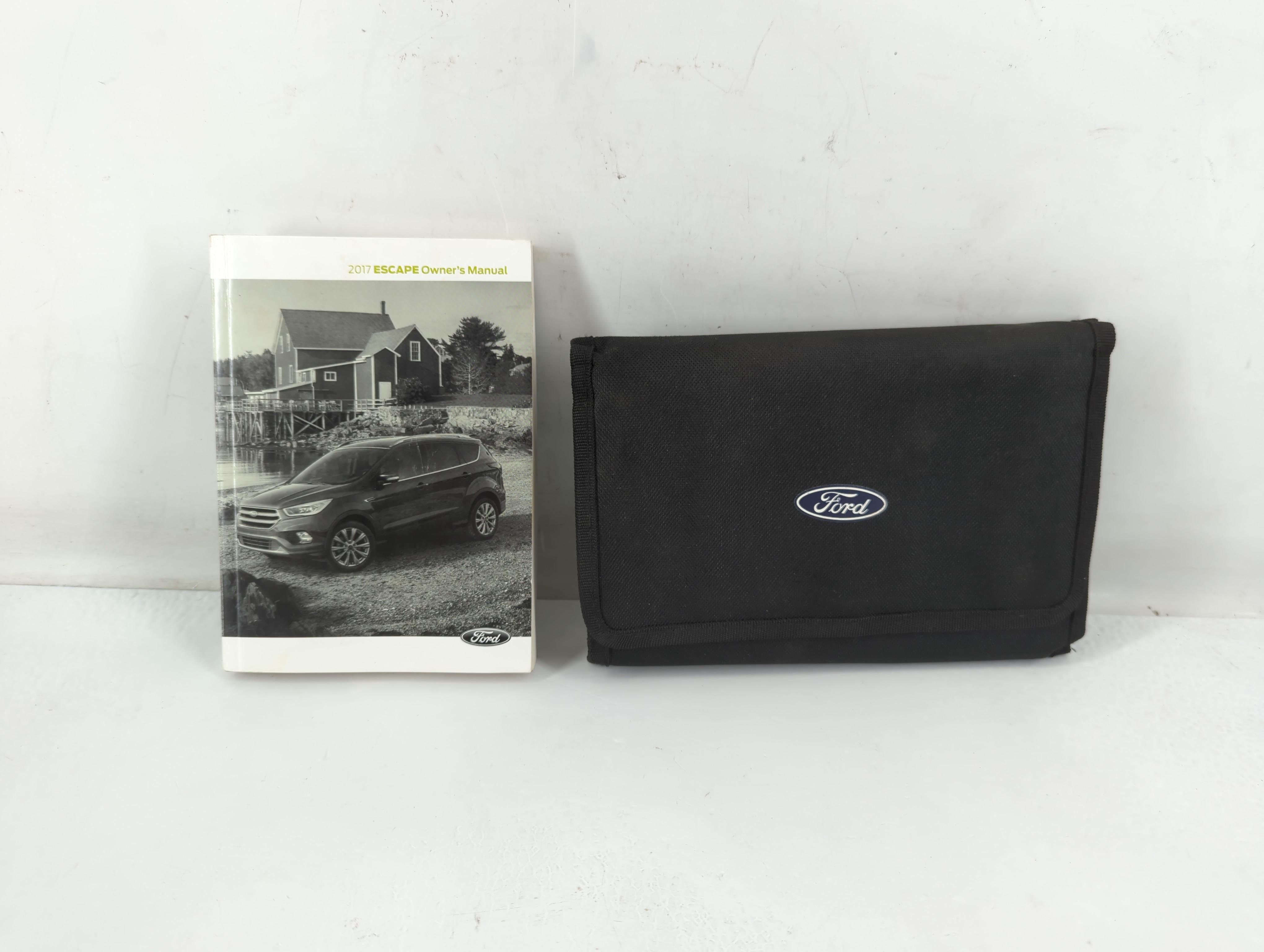 2017 Ford Escape Owners Manual Book Guide 819186 - Oemusedautoparts1.com