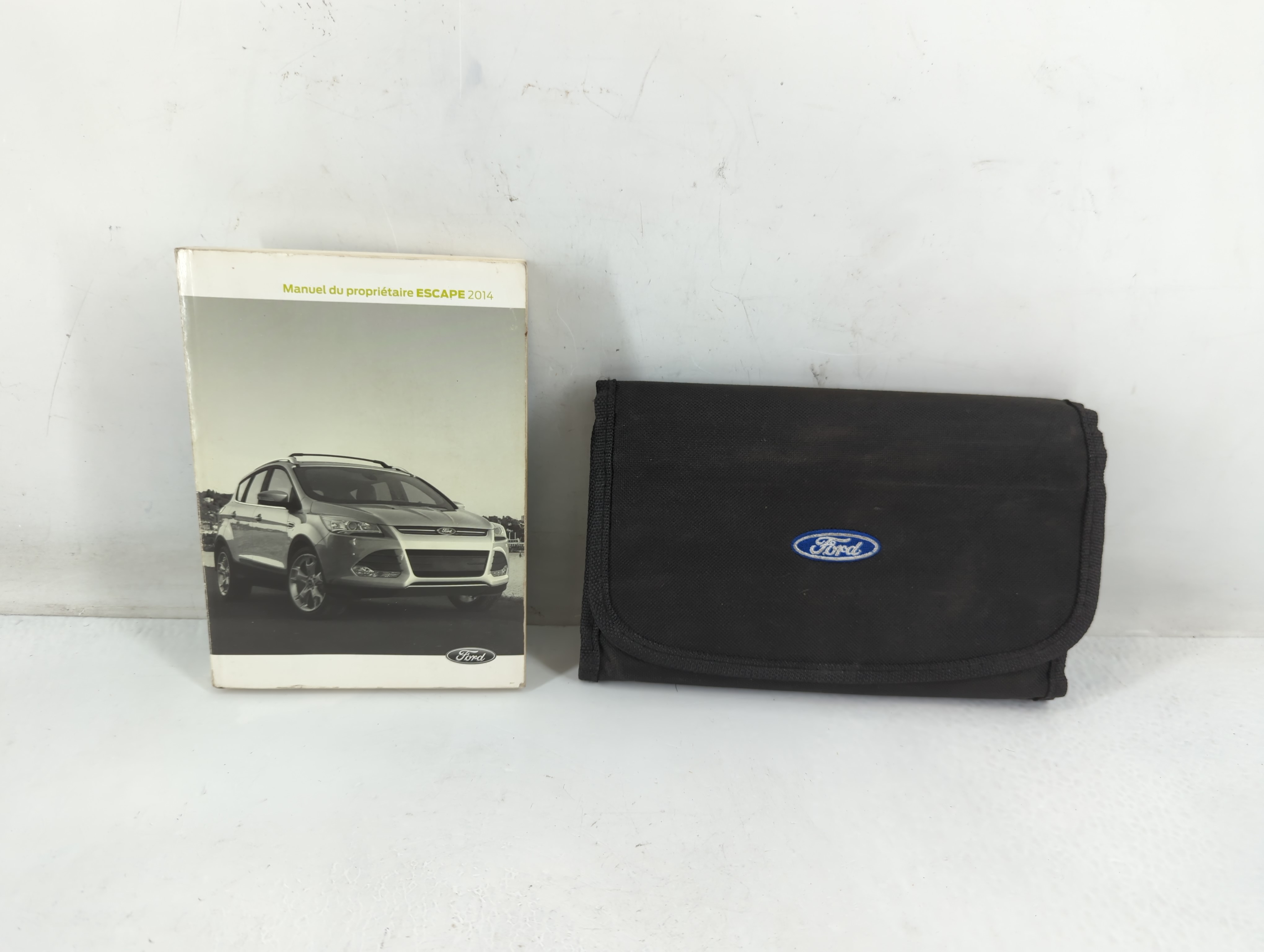 Picture of 2014 Ford Escape Owners Manual Book Guide 819199