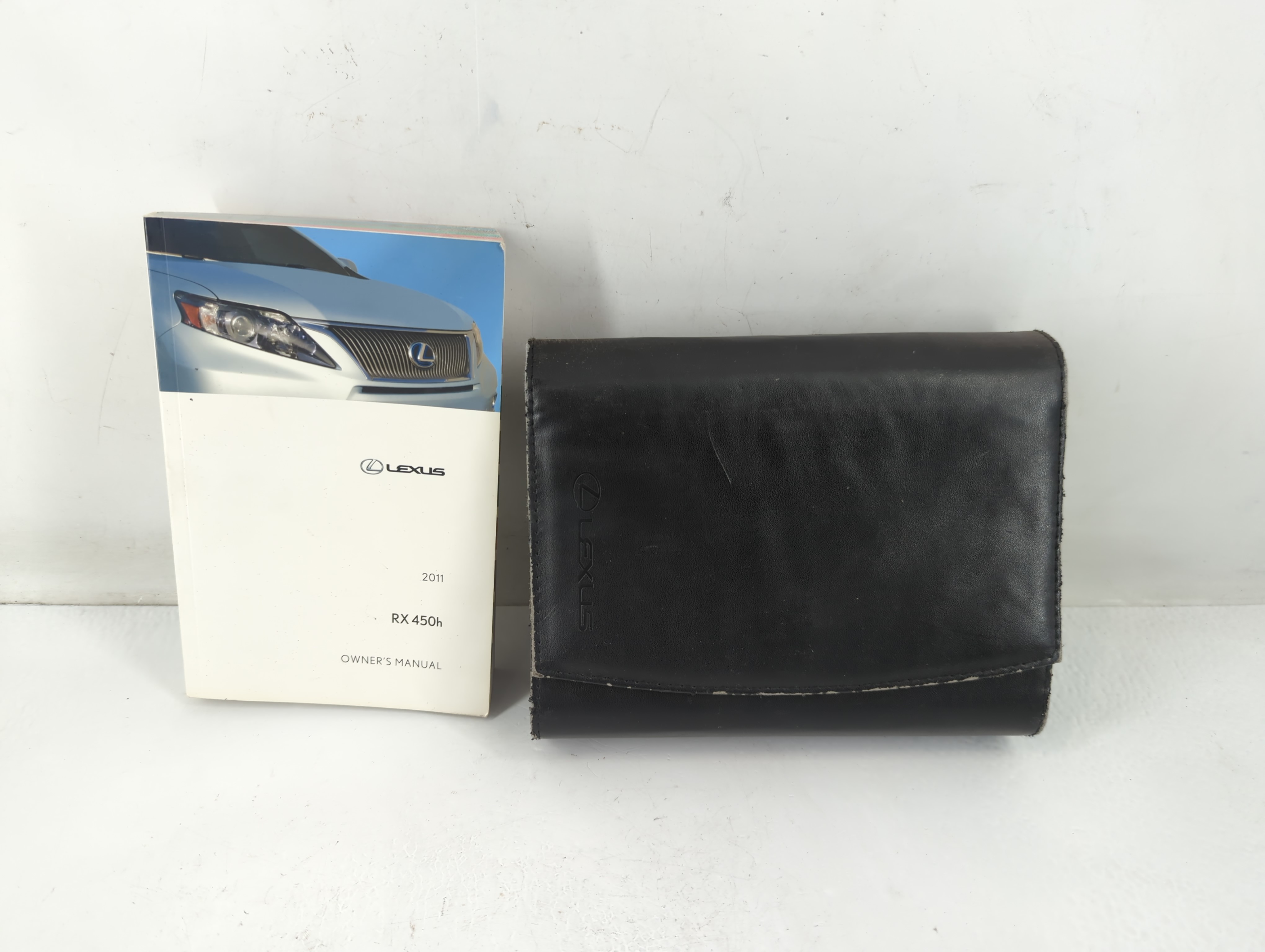 Picture of 2011 Lexus Rx450h Owners Manual Book Guide 819236