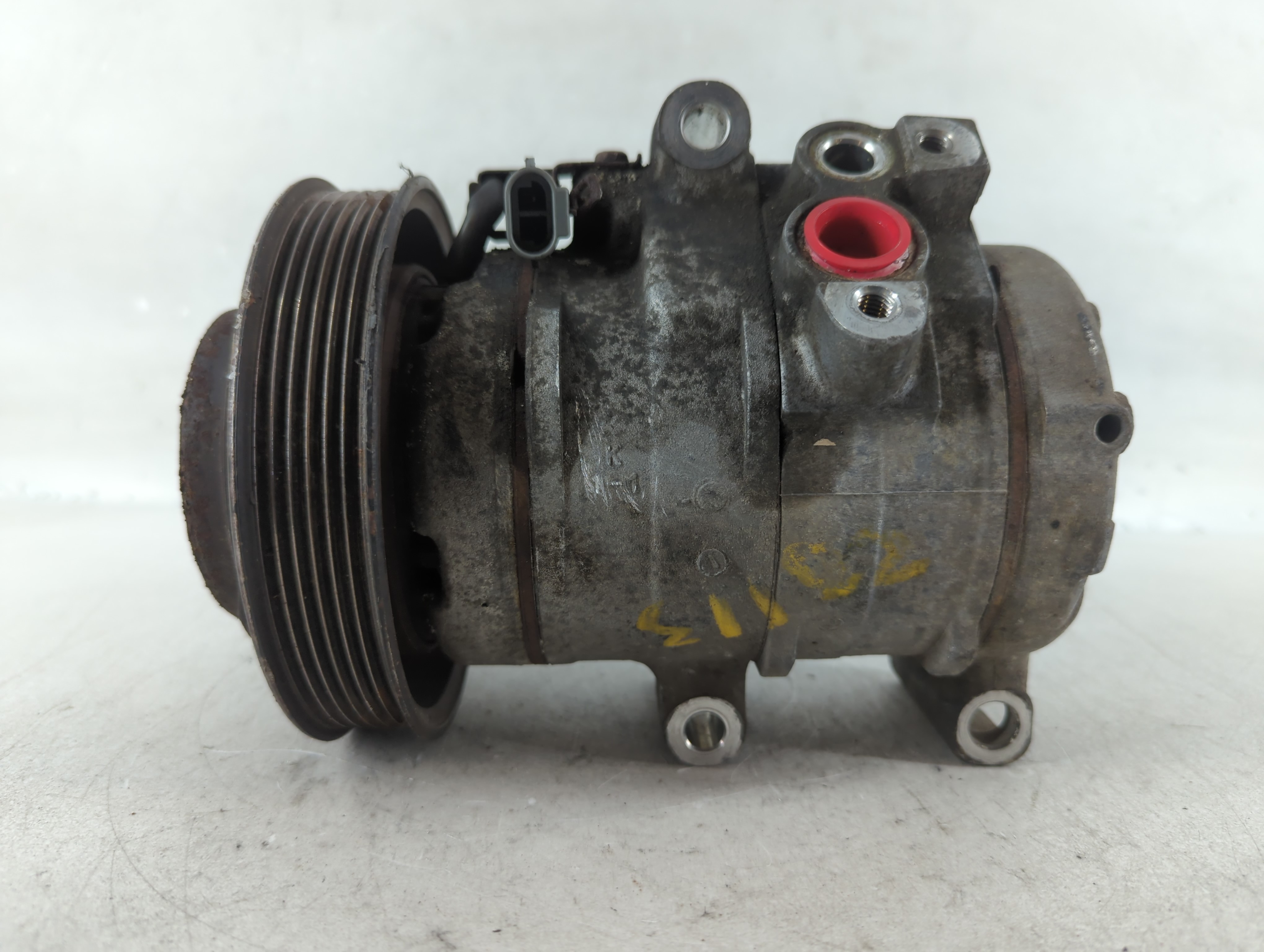 Picture of 2007-2007 Gmc Canyon Car Starter Motor Solenoid Oem 819301