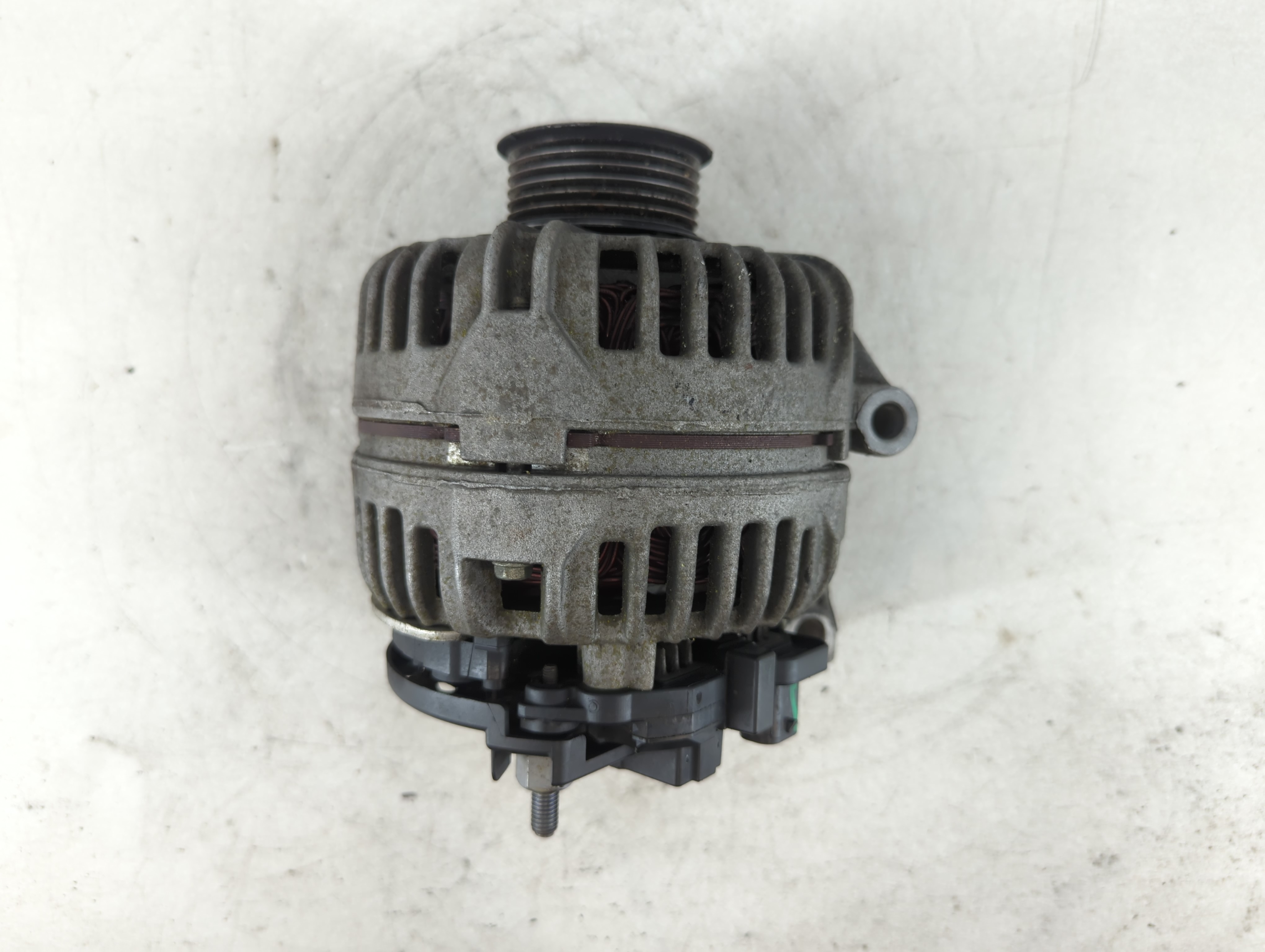 Picture of 2006 Chevrolet Impala Alternator Generator Charging Assembly Engine Oem 819305