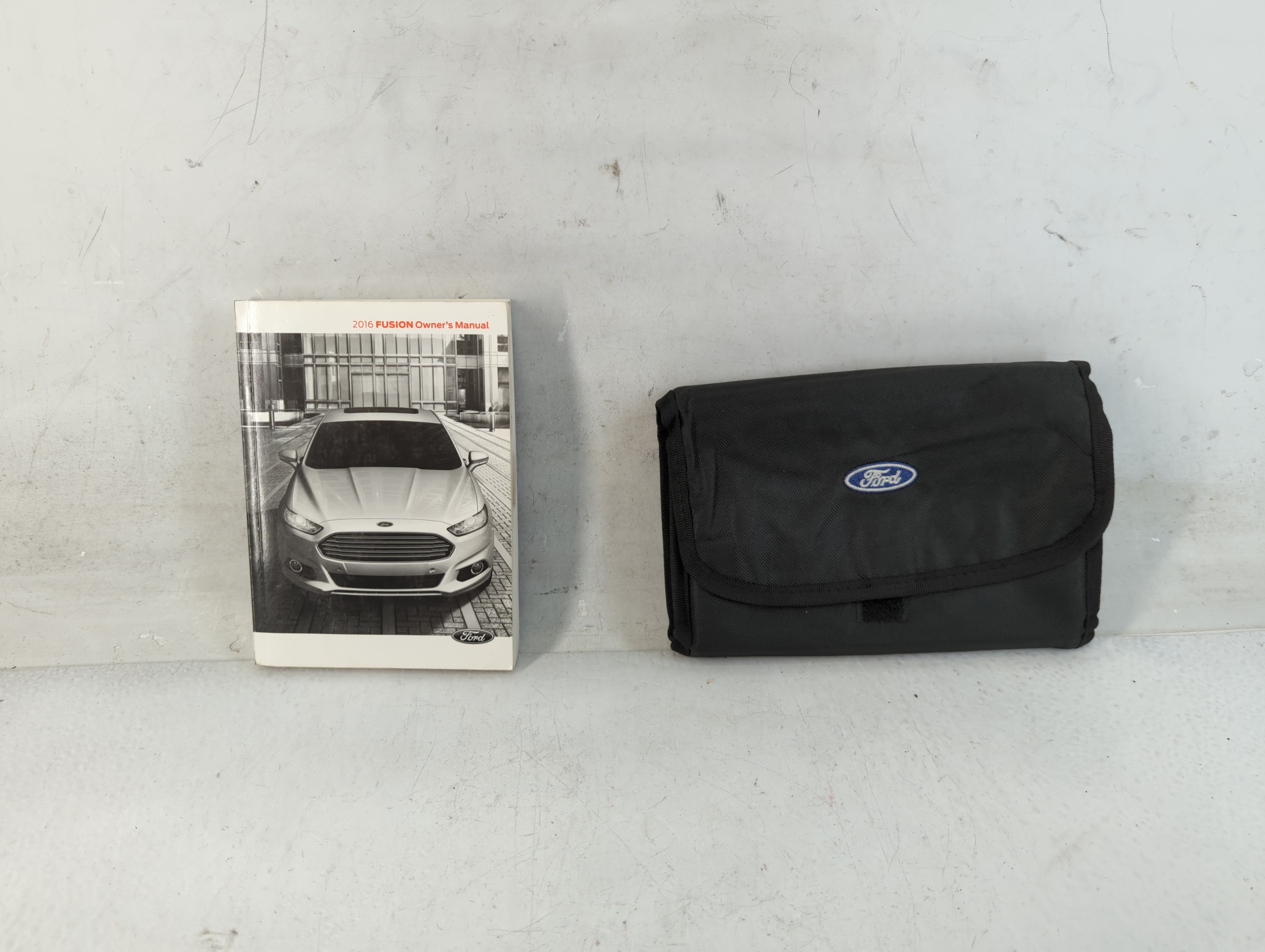 2016 Ford Fusion Owners Manual Book Guide 819380 - Oemusedautoparts1.com