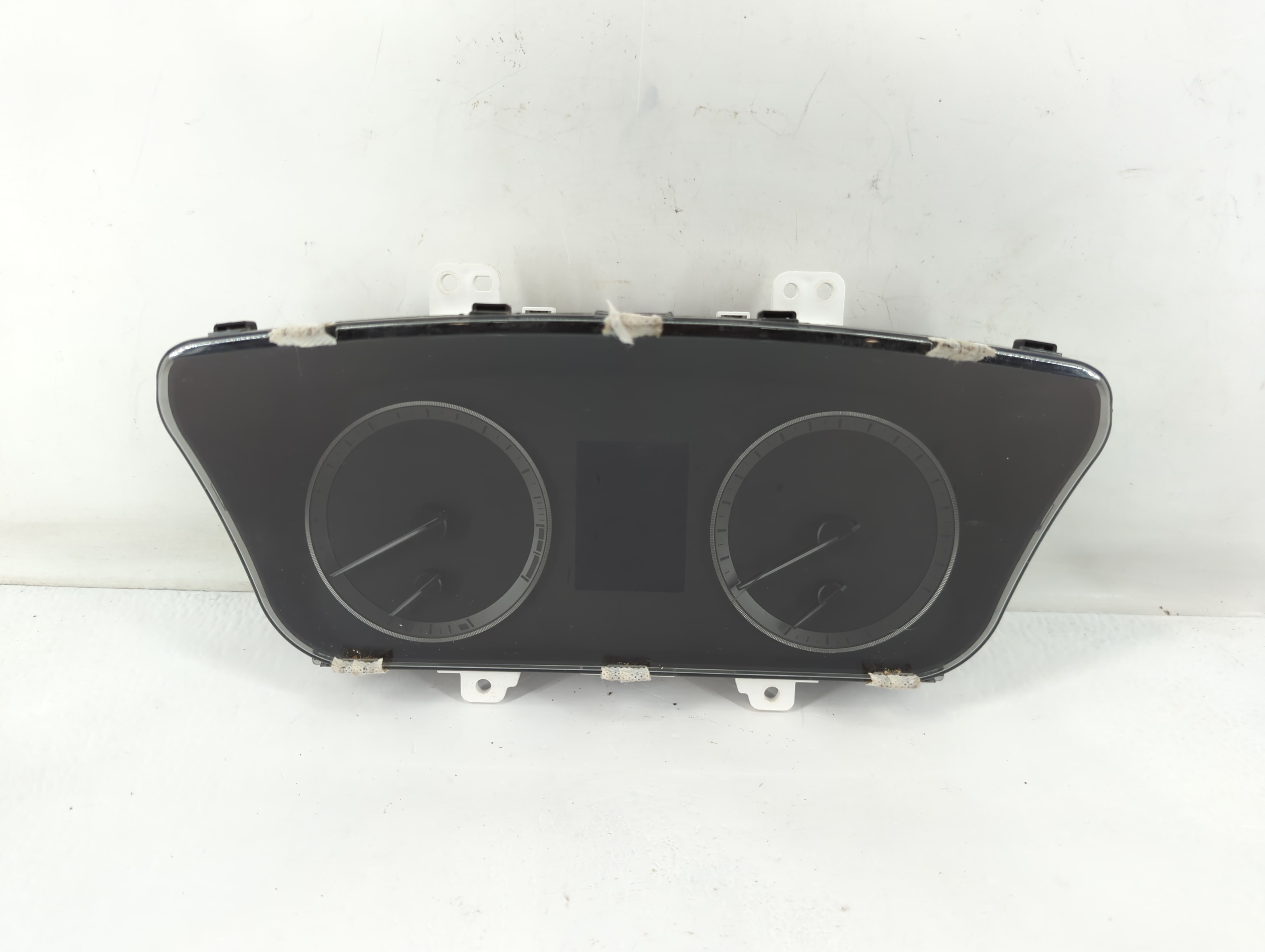 2015-2015 Hyundai Sonata Speedometer Instrument Cluster Gauges 819439 - Oemusedautoparts1.com