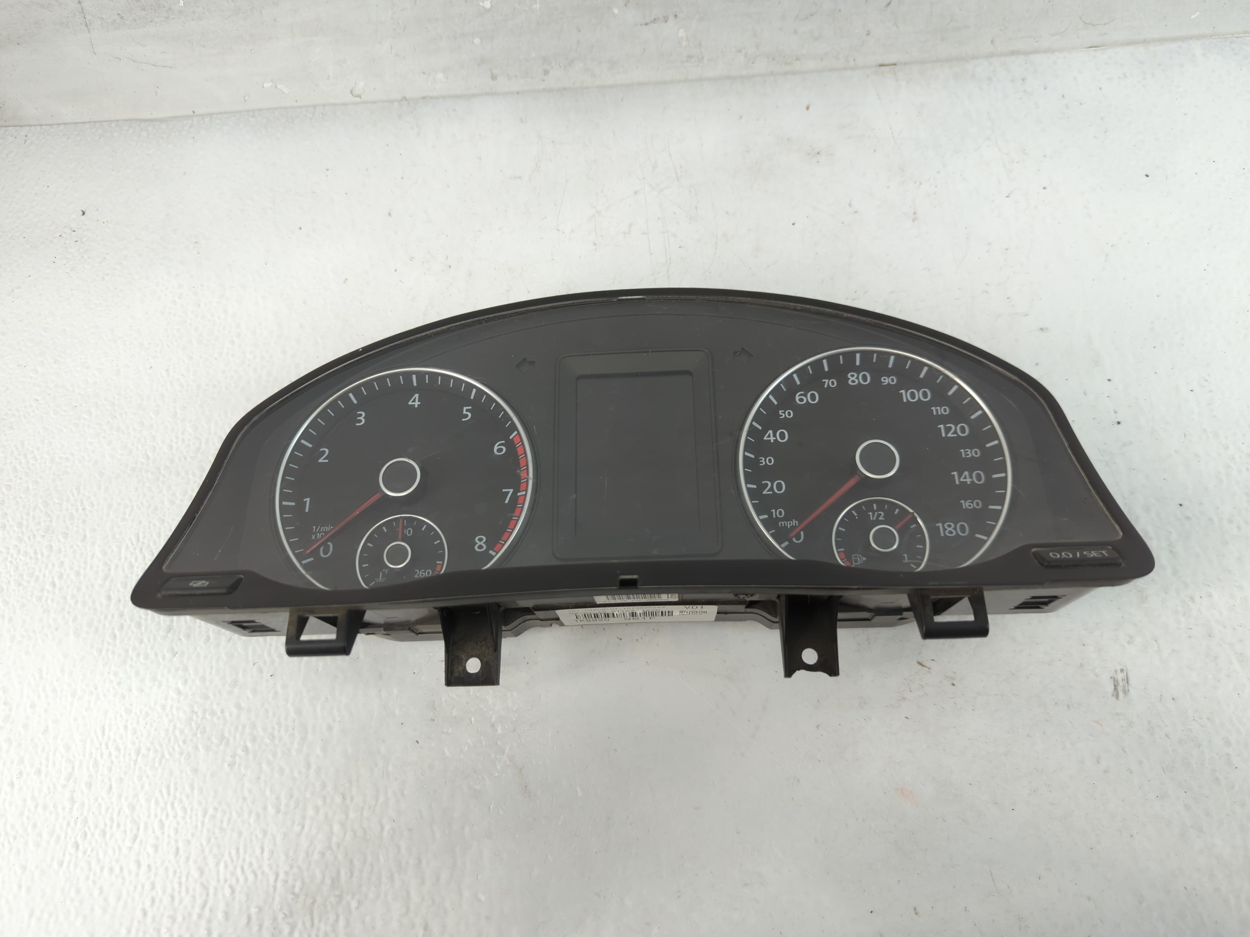 2008-2010 Volkswagen Jetta Speedometer Instrument Cluster Gauges 819556 - Oemusedautoparts1.com