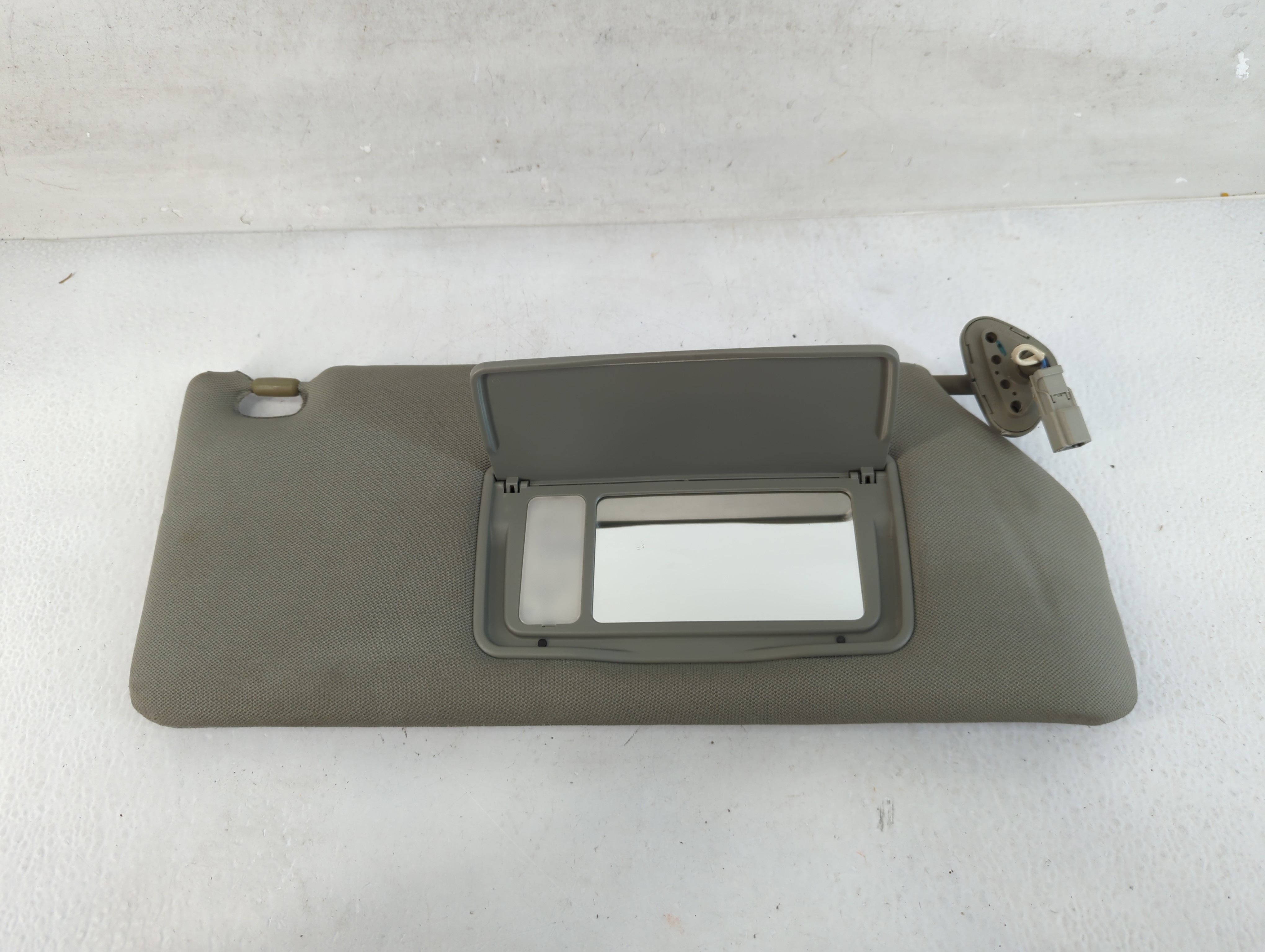 2006-2010 Honda Odyssey Passenger Sun Visor Mirror Right Sunvisor Grey 819568 - Oemusedautoparts1.com
