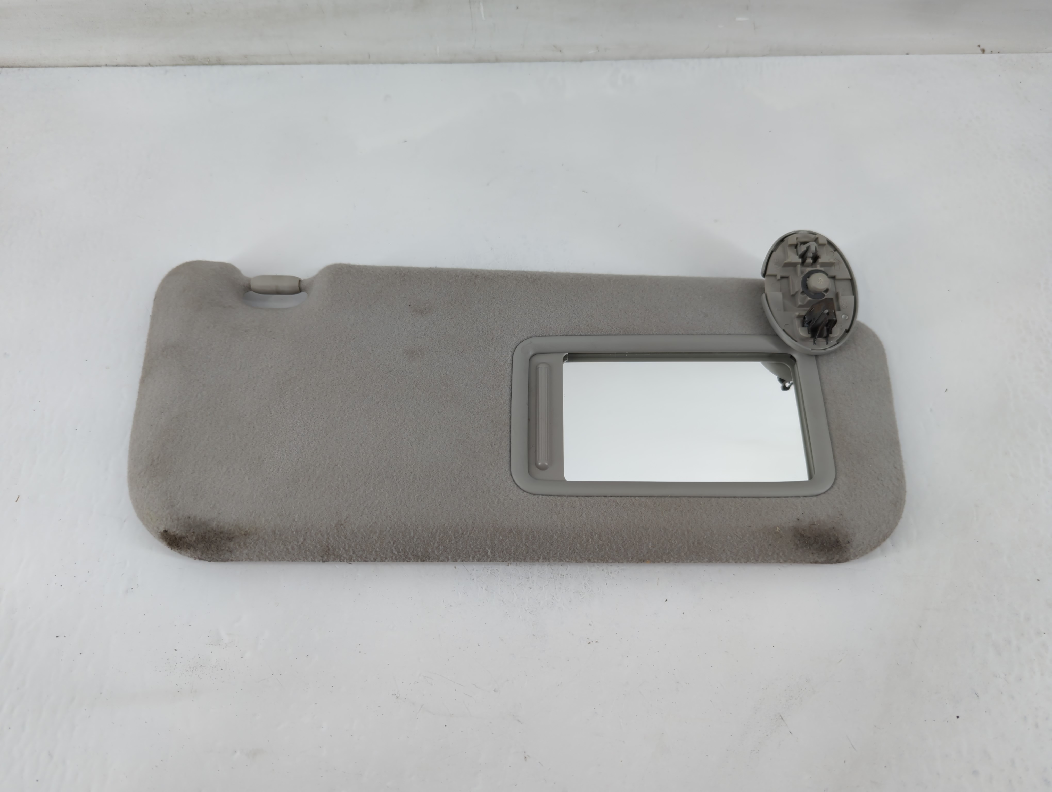 2009-2014 Toyota Matrix Passenger Sun Visor Mirror Right Sunvisor Grey 819578 - Oemusedautoparts1.com