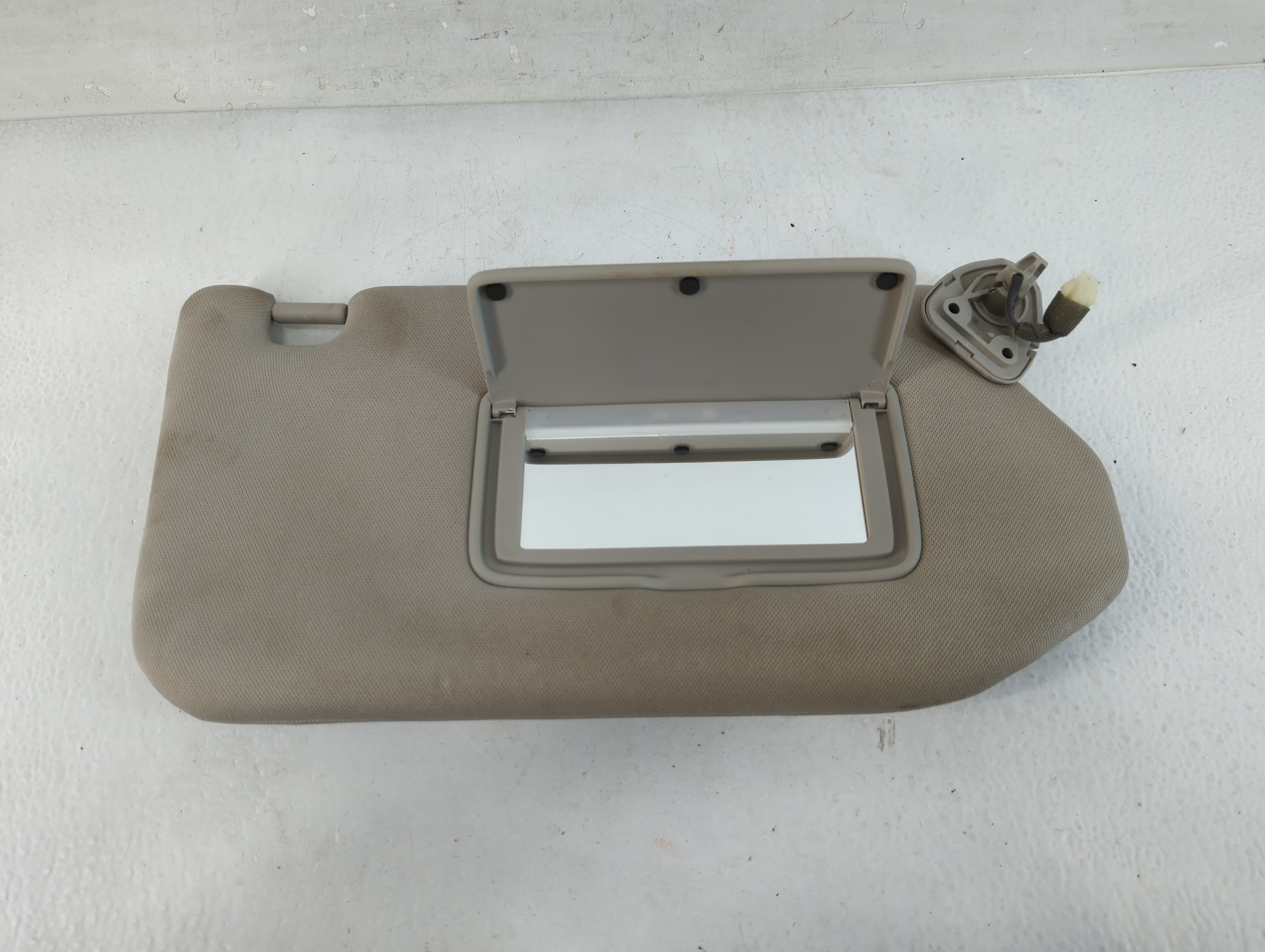 2014-2019 Infiniti Qx60 Passenger Sun Visor Mirror Right Sunvisor Beige 819595 - Oemusedautoparts1.com