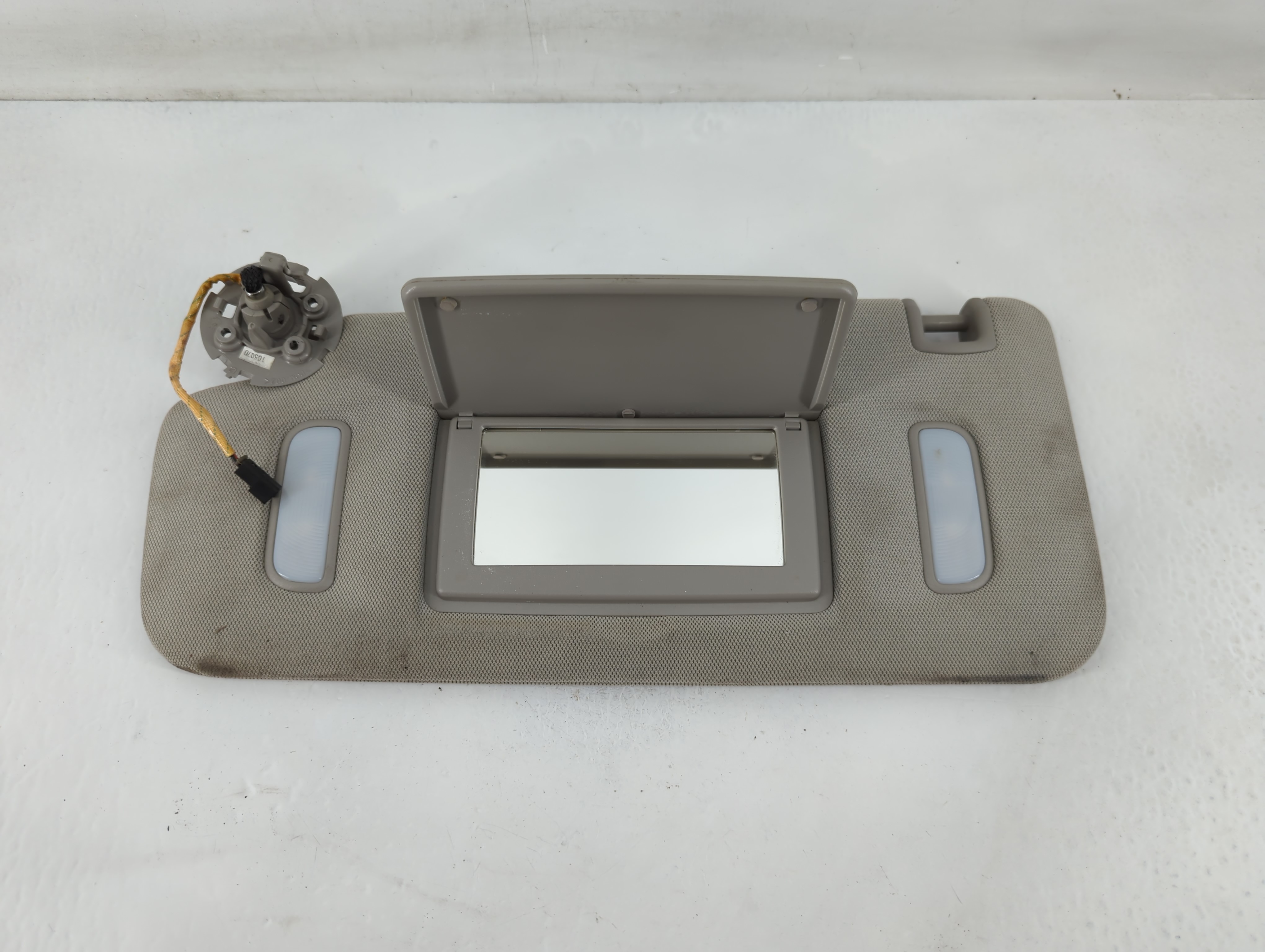 Picture of 2010-2017 Gmc Terrain Driver Sun Visor Mirror Left Sunvisor Grey 819632