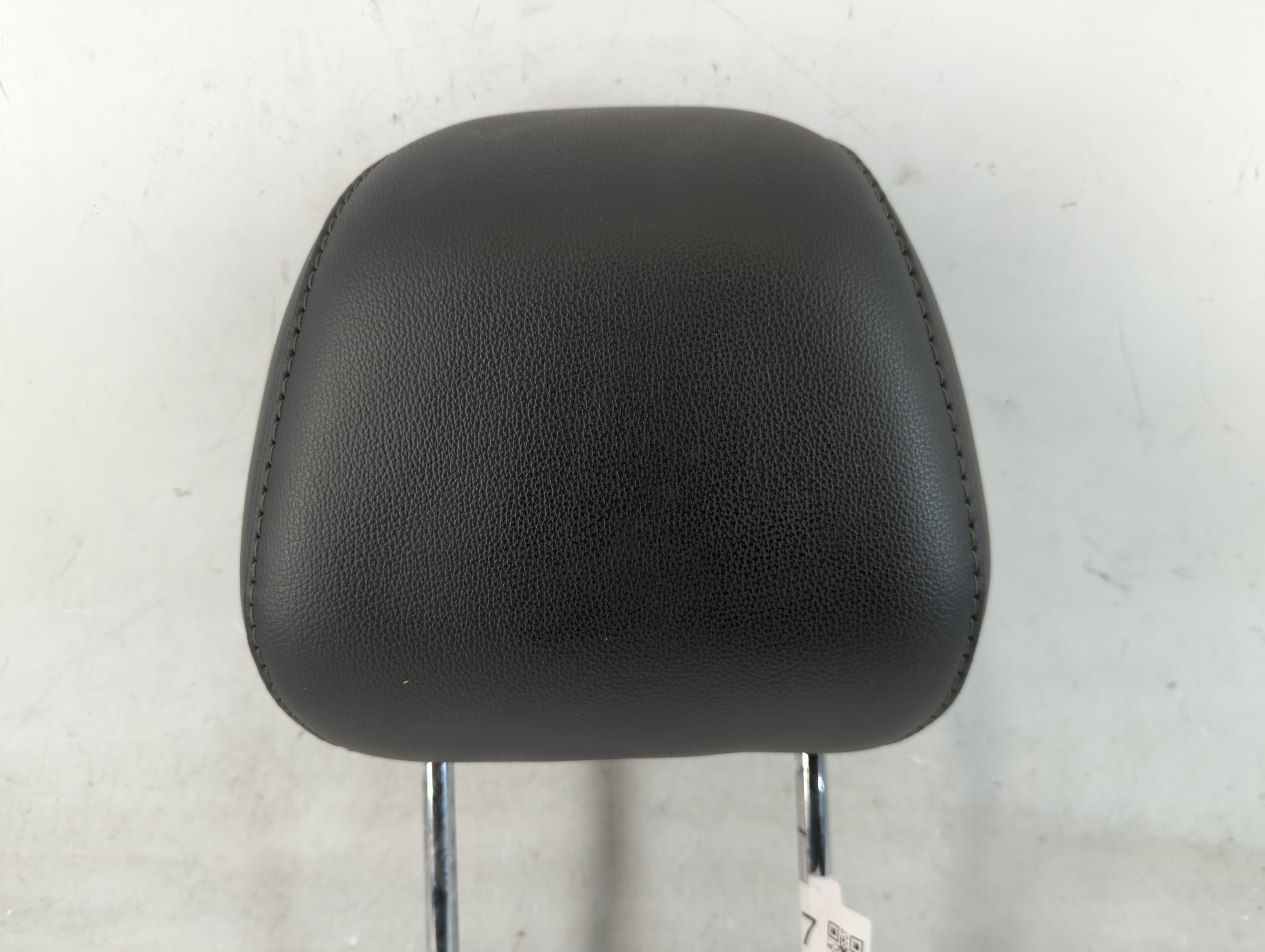 Ford Fusion Headrest Head Rest Front Driver Passenger Seat Black 819637 - Oemusedautoparts1.com