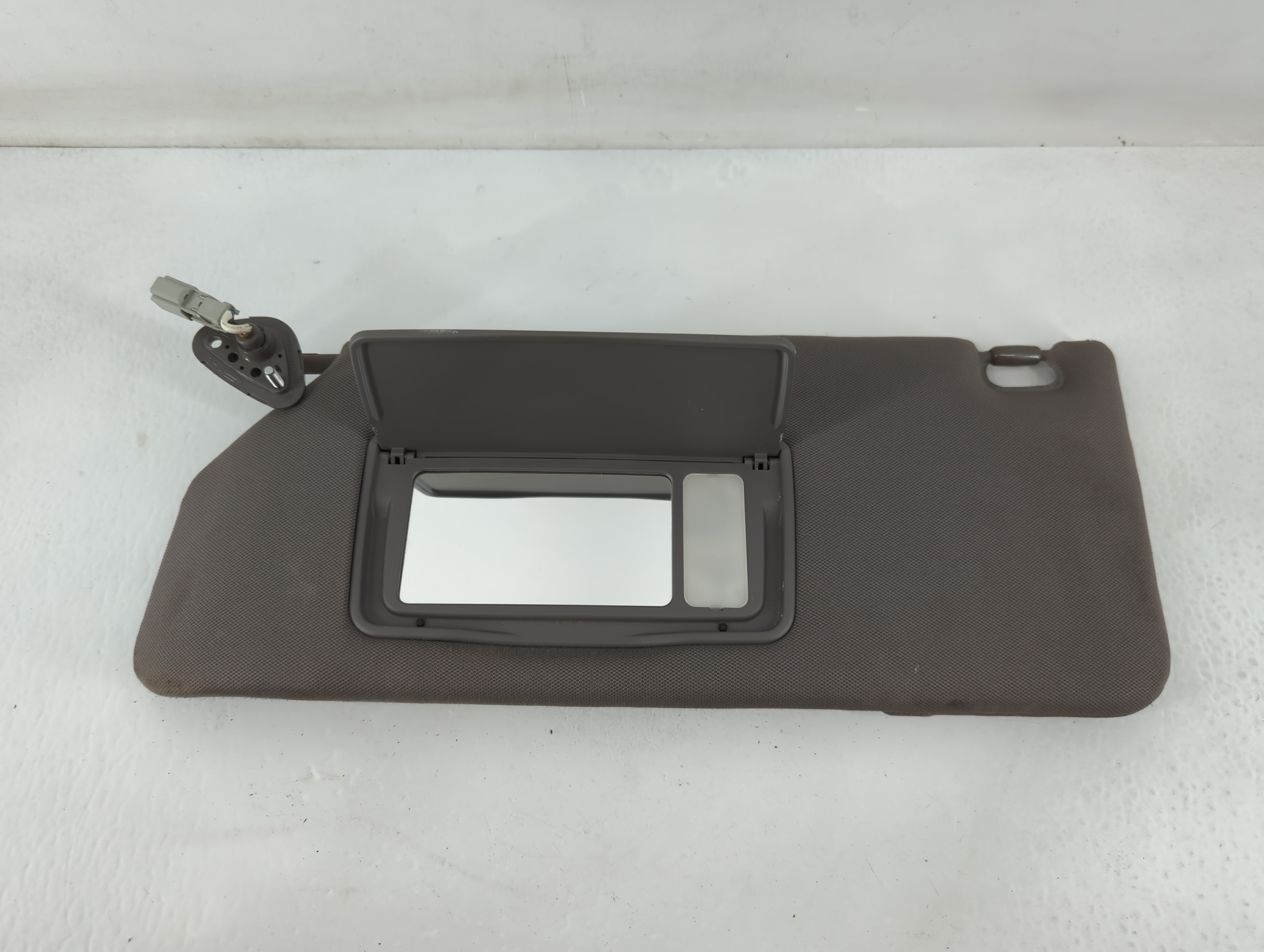 2006-2010 Honda Odyssey Driver Sun Visor Mirror Left Sunvisor Black 819659 - Oemusedautoparts1.com