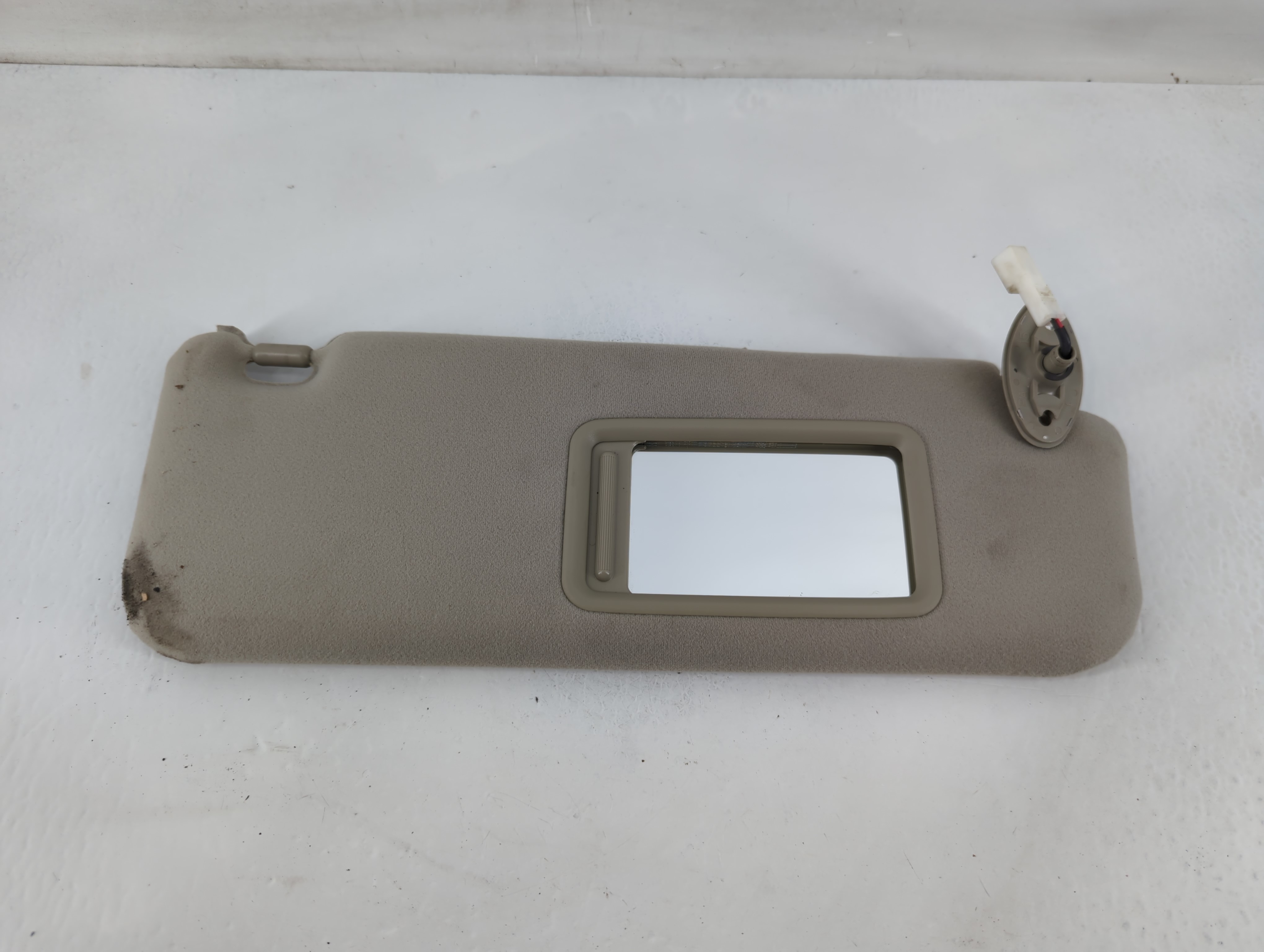 2006-2009 Toyota Prius Passenger Sun Visor Mirror Right Sunvisor Grey 819660 - Oemusedautoparts1.com