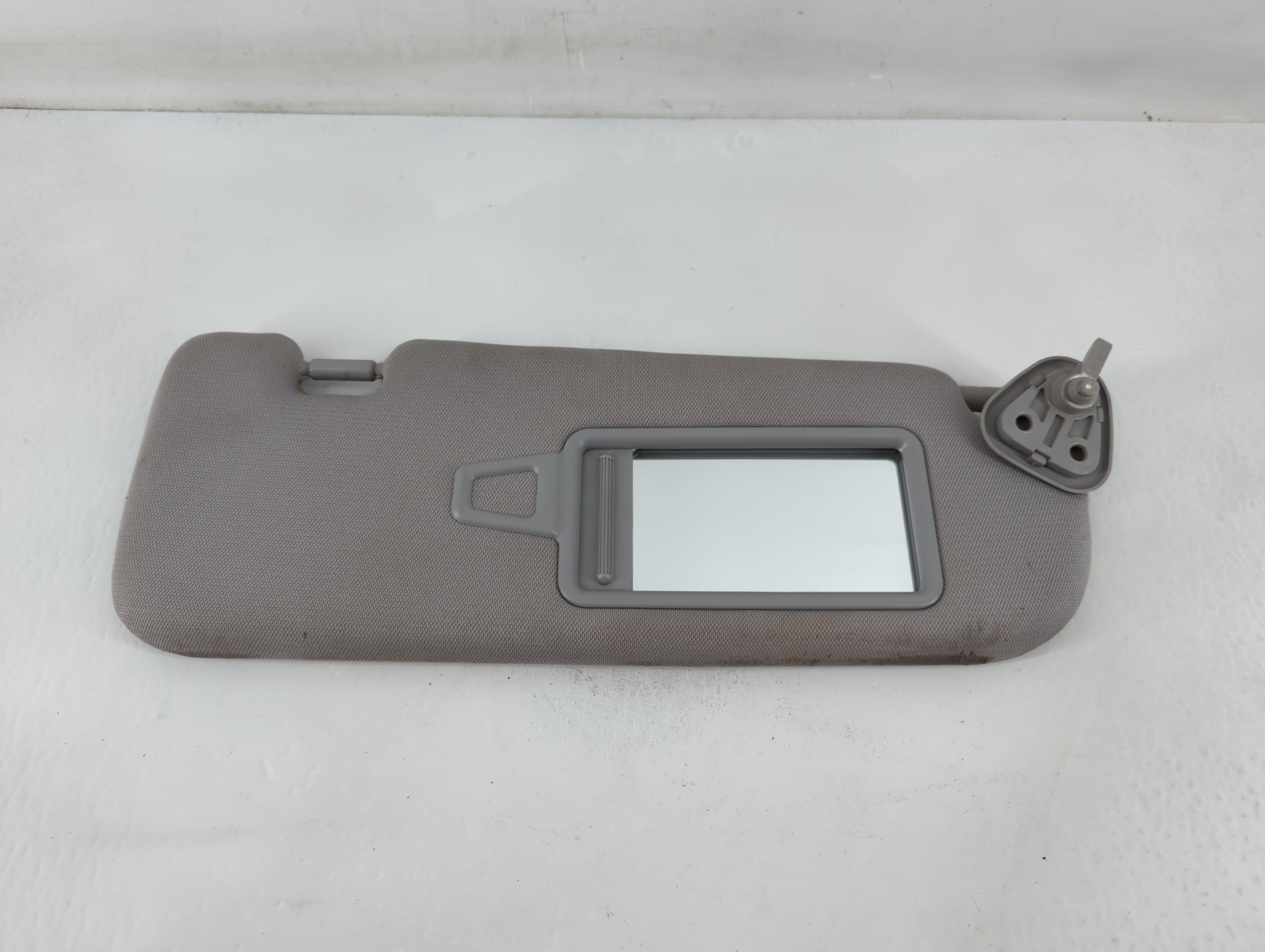 2011-2015 Hyundai Sonata Passenger Sun Visor Mirror Right Sunvisor 819665 - Oemusedautoparts1.com