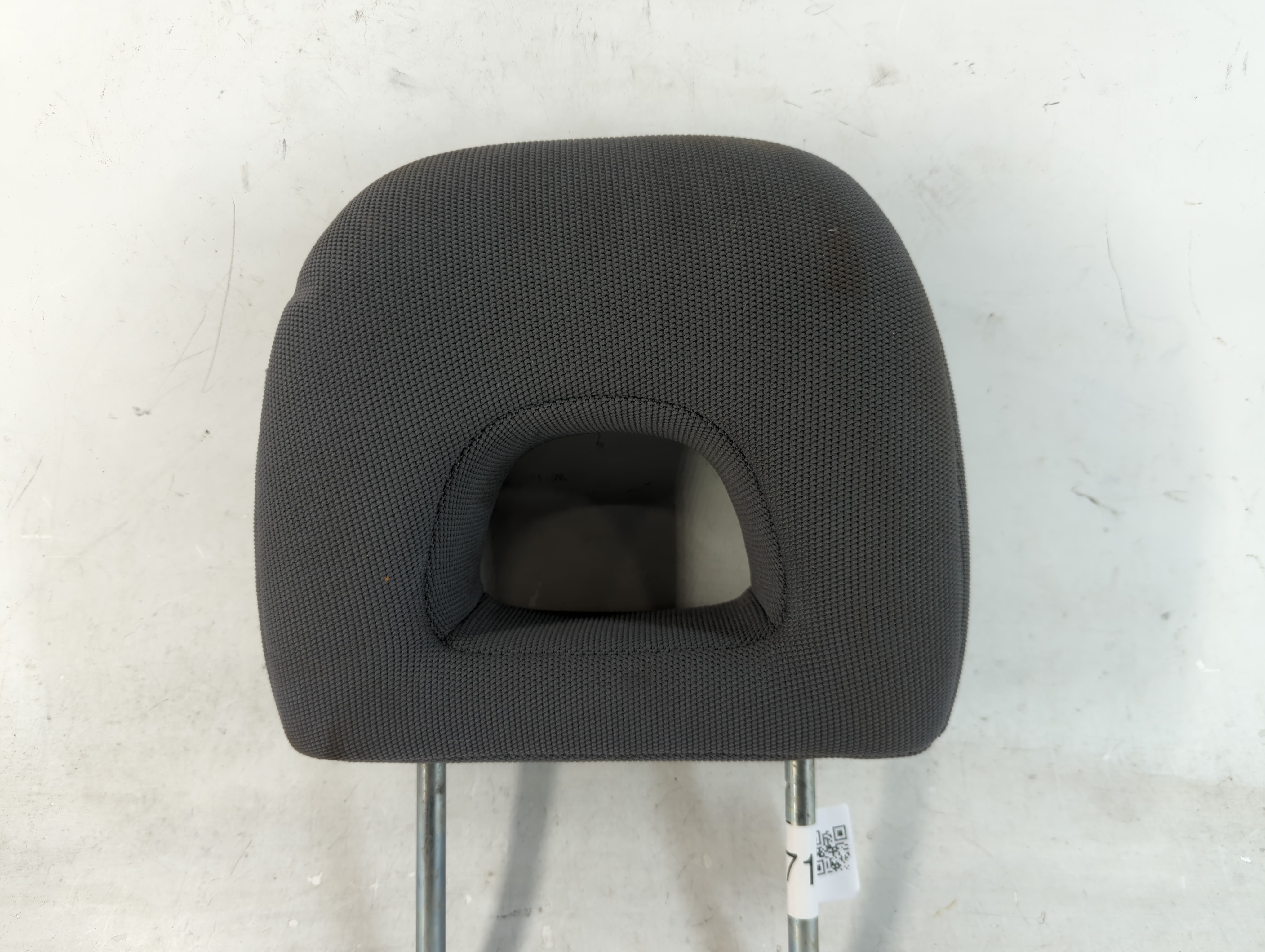 2001-2003 Toyota Rav4 Headrest Head Rest Rear Seat Black 819714 - Oemusedautoparts1.com