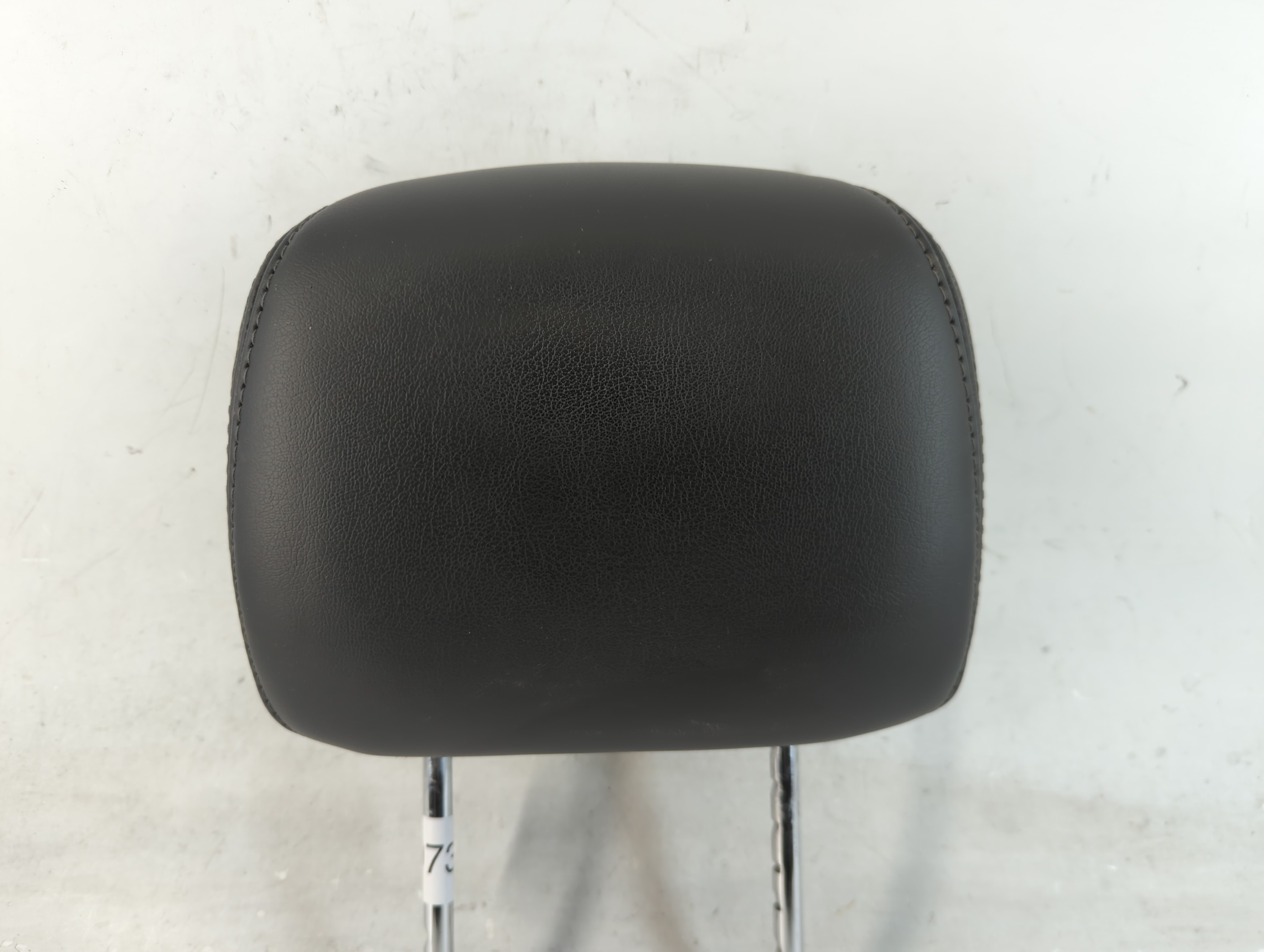 2014 Nissan Pathfinder Headrest Head Rest Front Driver Passenger Seat 819735 - Oemusedautoparts1.com