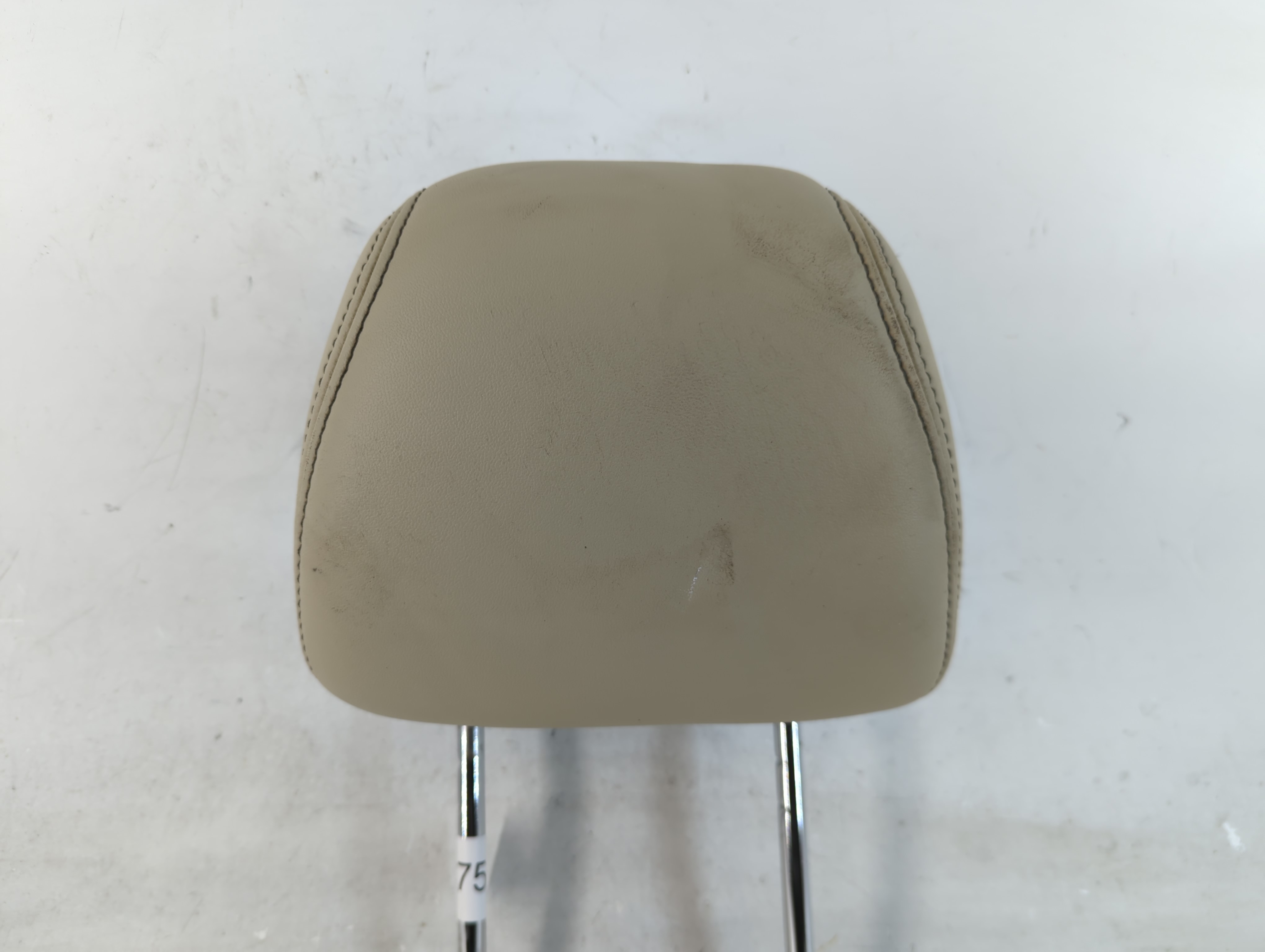 Ford Taurus Headrest Head Rest Front Driver Passenger Seat Beige 819752 - Oemusedautoparts1.com