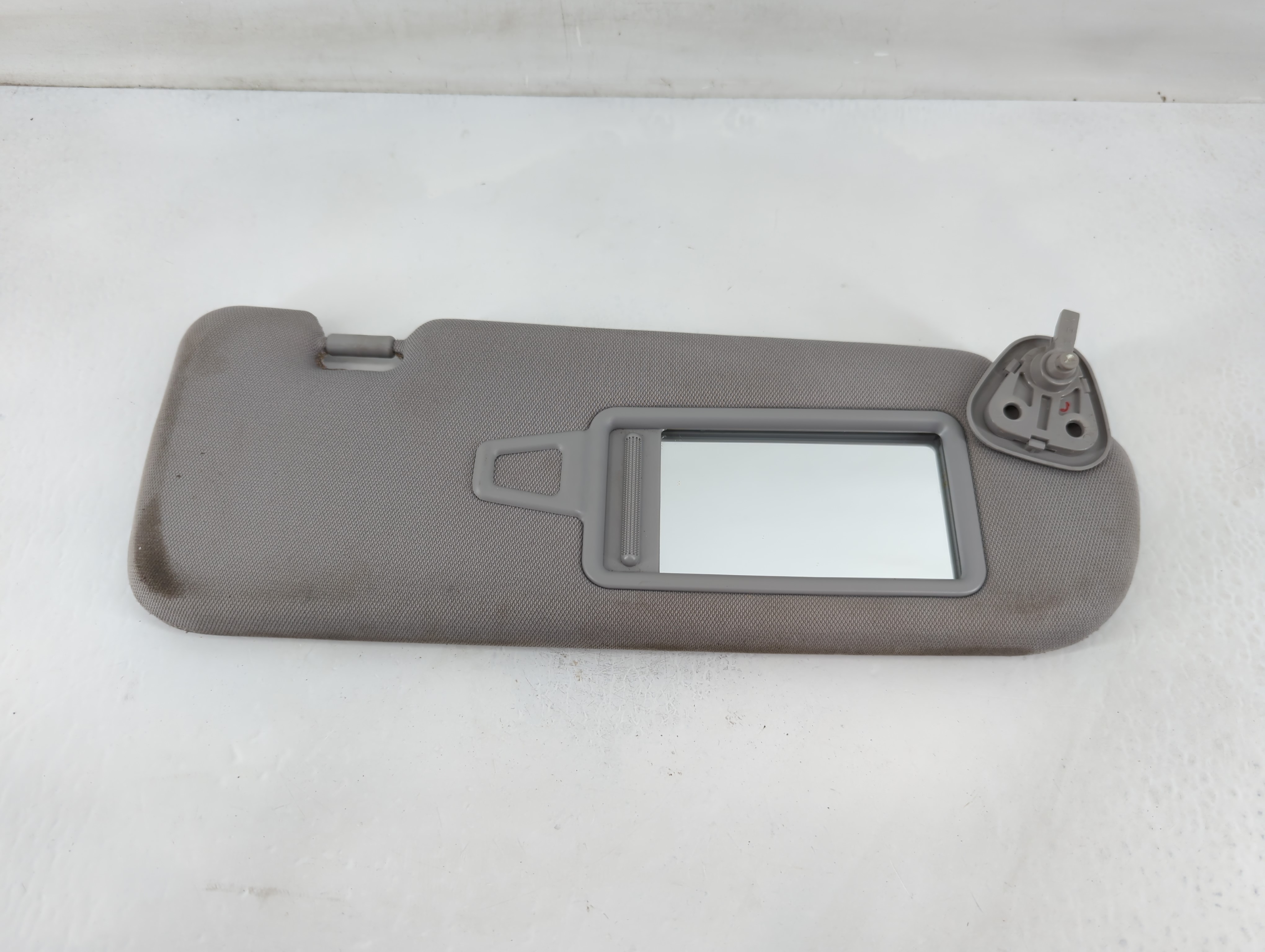 2011-2014 Hyundai Sonata Driver Sun Visor Mirror Left Sunvisor Grey 819824 - Oemusedautoparts1.com