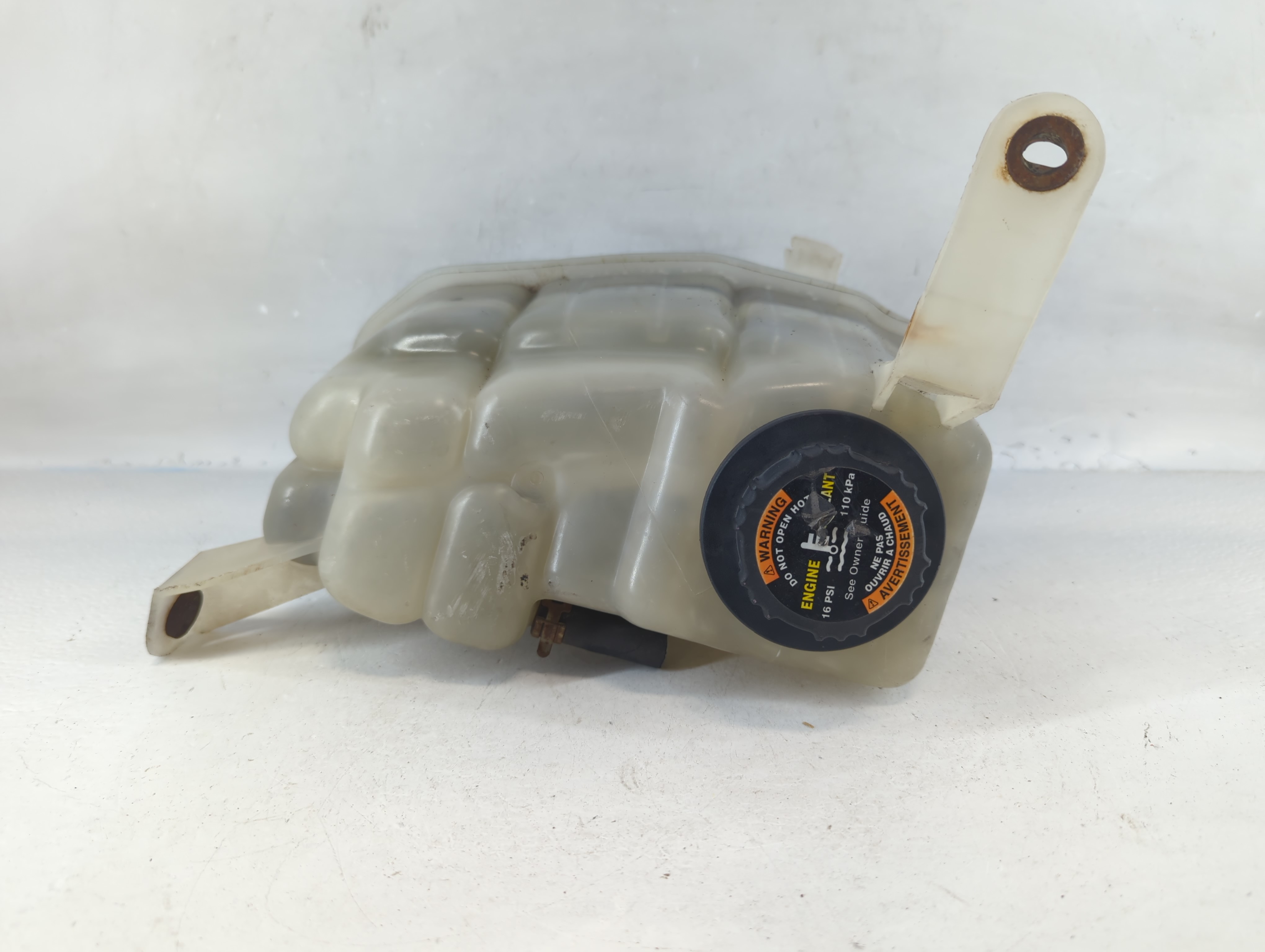 Picture of 2003-2003 Ford F-150 Radiator Coolant Overflow Expansion Tank Bottle 819844