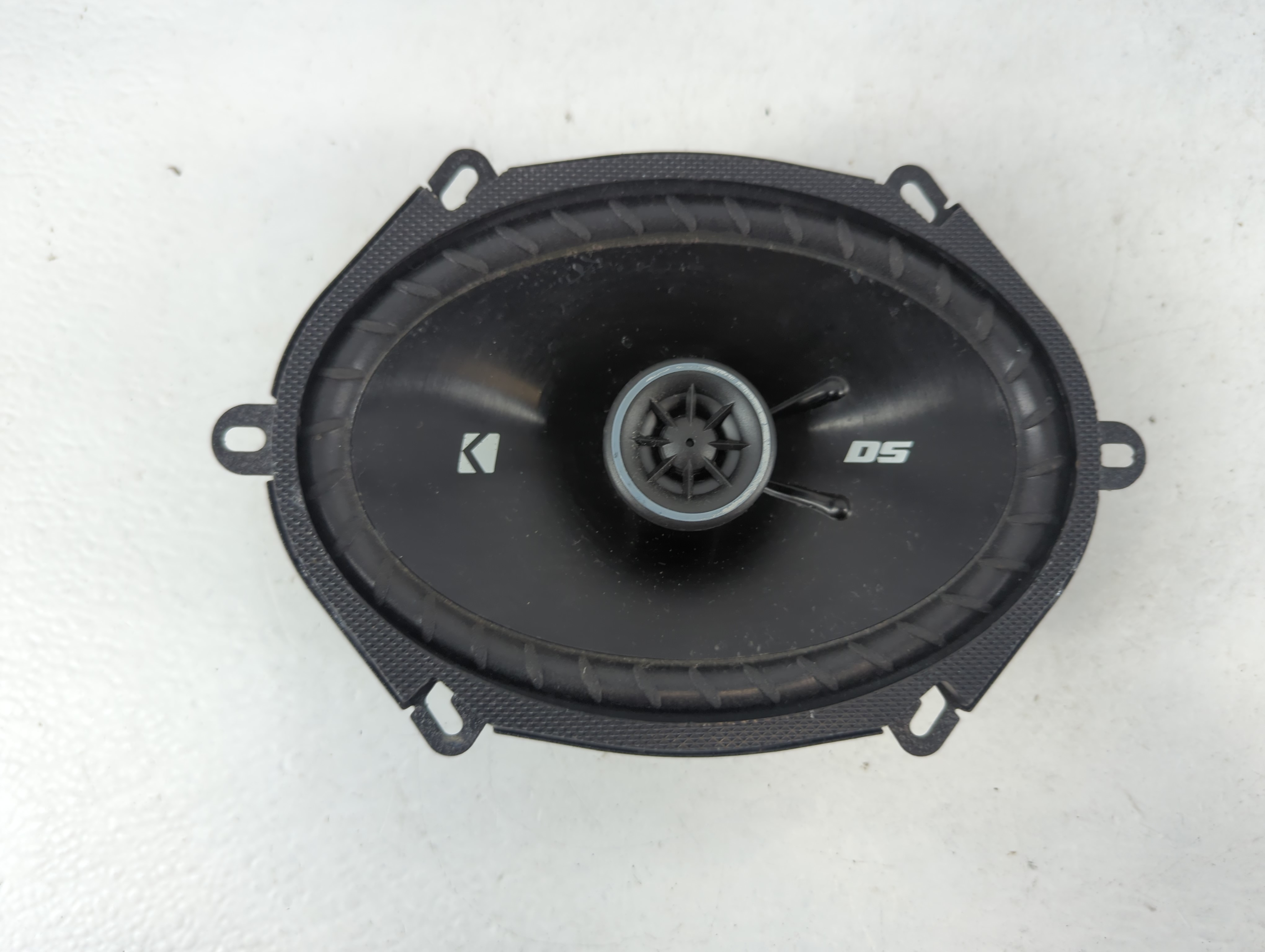 Picture of 2006 Nissan Kicks Speaker/subwoofer 819847