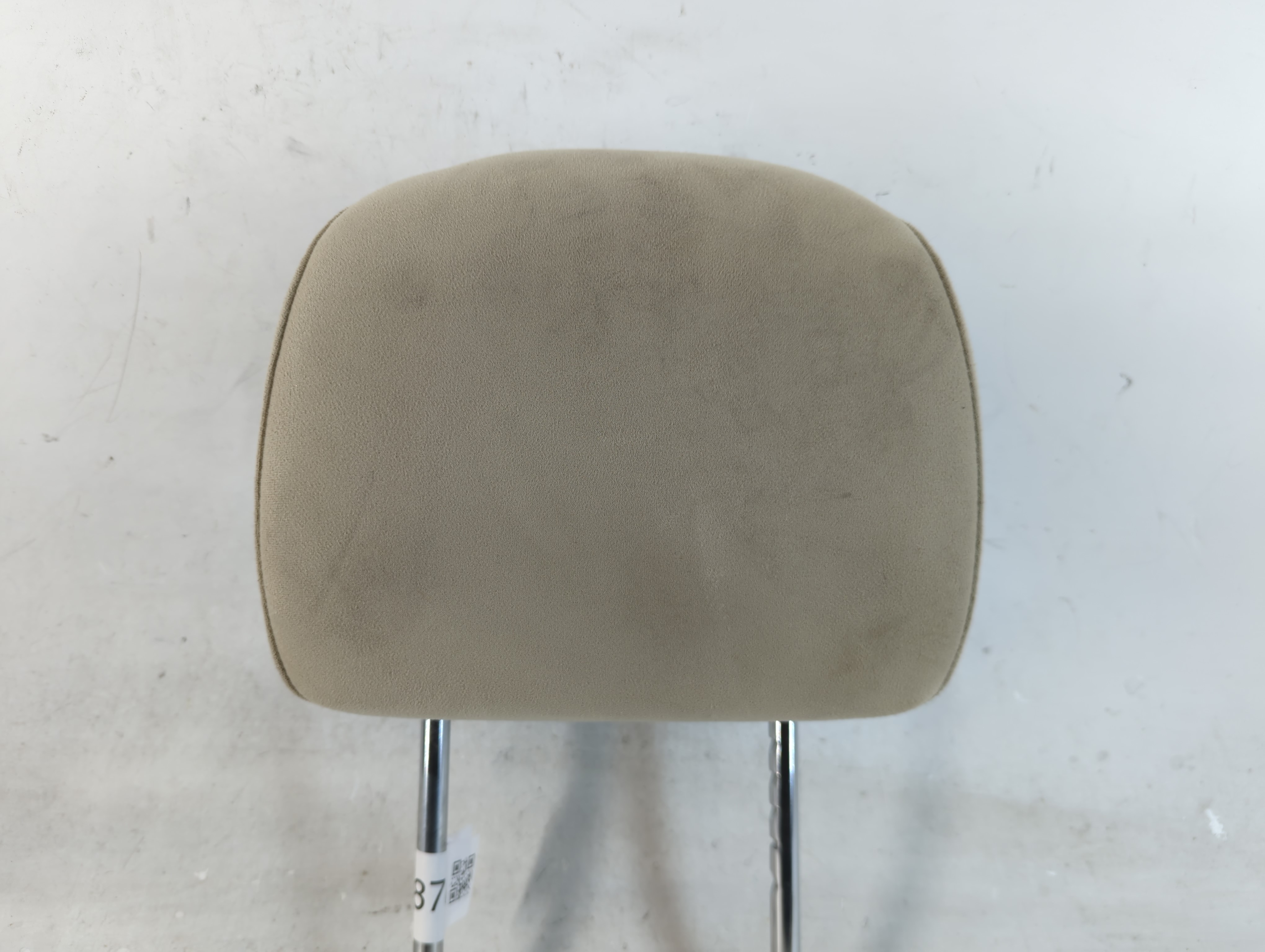 2014 Nissan Altima Headrest Head Rest Front Driver Passenger Seat Beige 819878 - Oemusedautoparts1.com