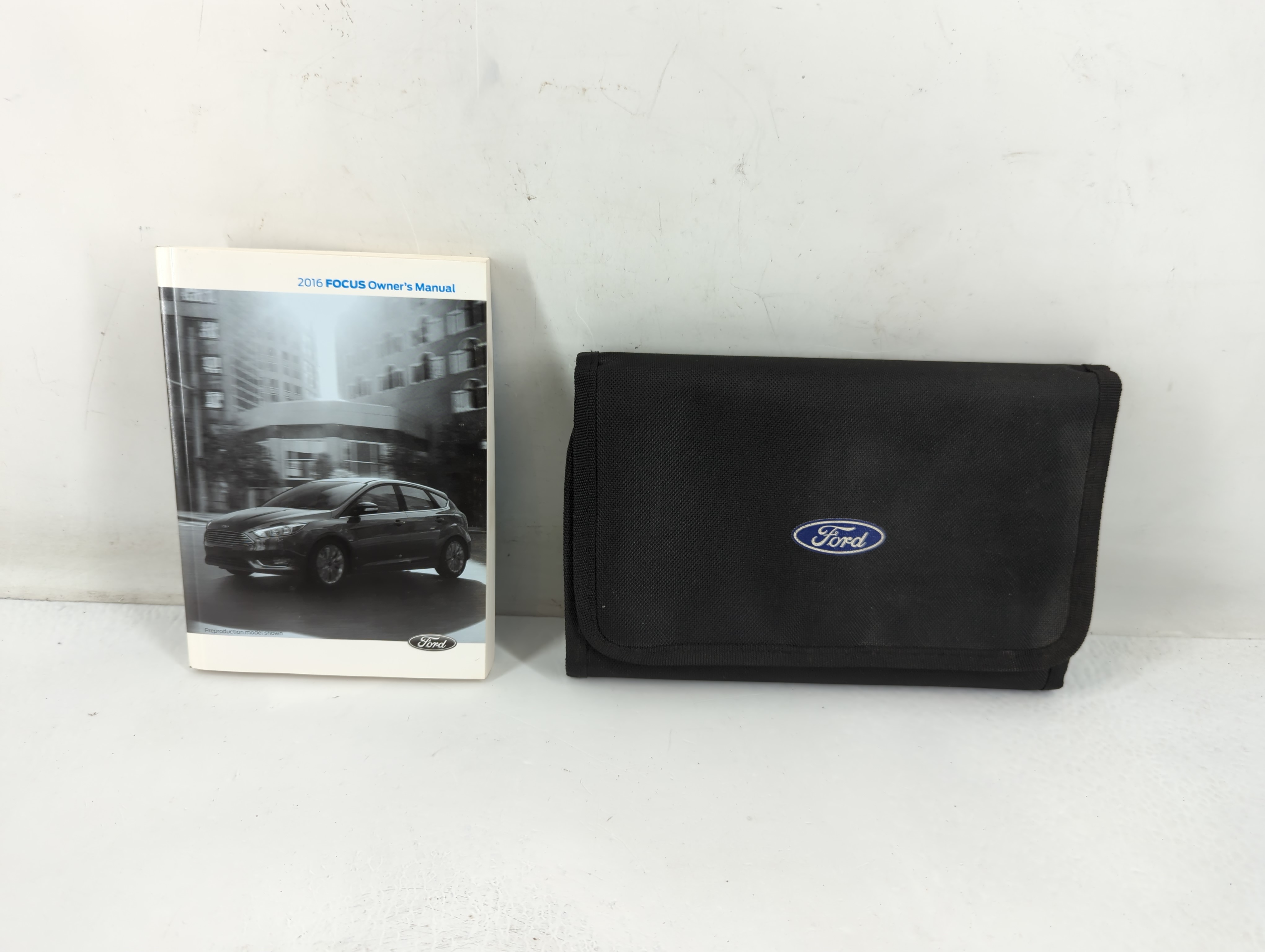 2016 Ford Focus Owners Manual Book Guide 819884 - Oemusedautoparts1.com