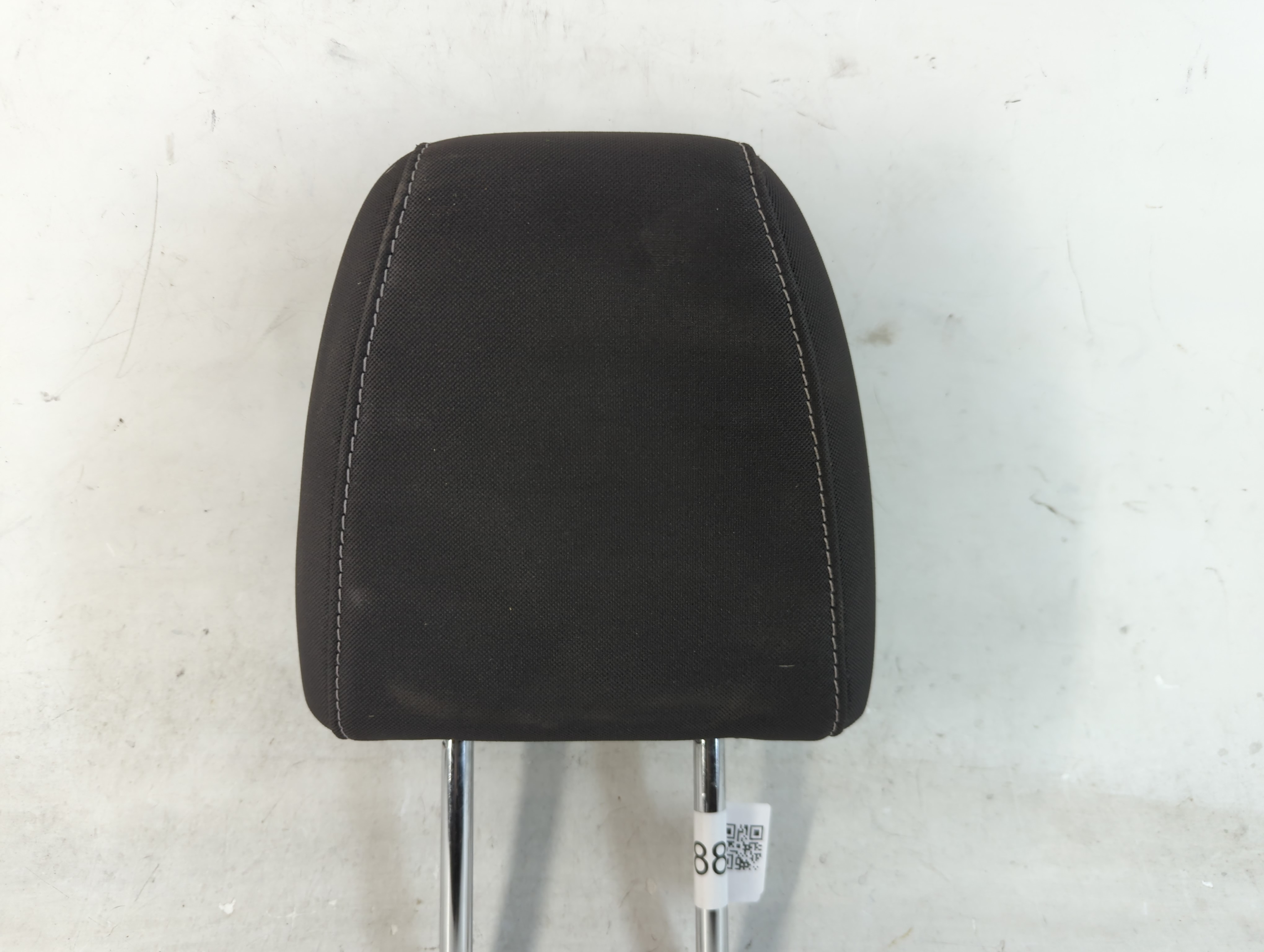 2016 Ford Escape Headrest Head Rest Rear Seat Black 819889 - Oemusedautoparts1.com