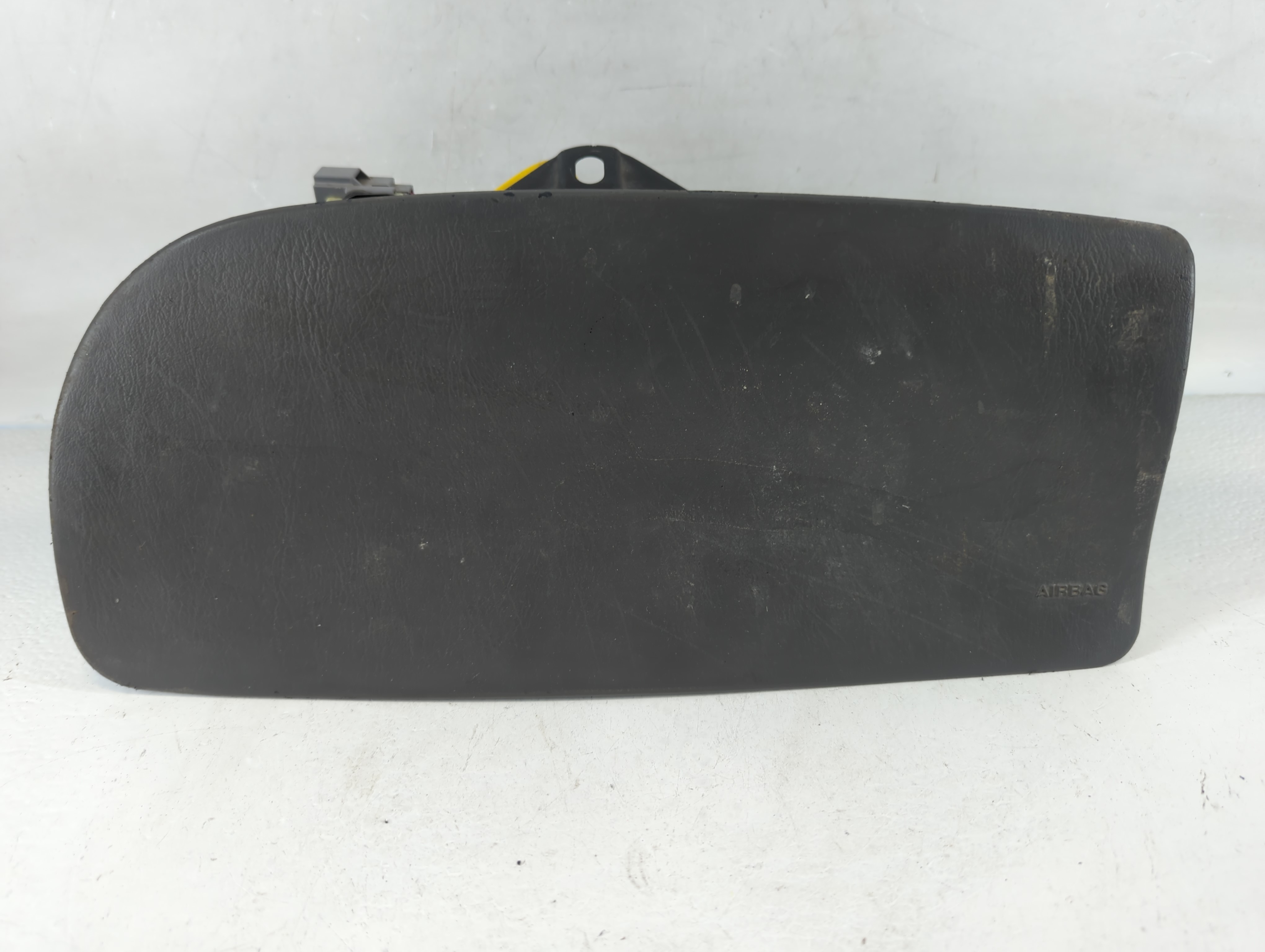 Picture of 2022-2022 Ford Expedition Air Bag Passenger Right Knee Oem 819993