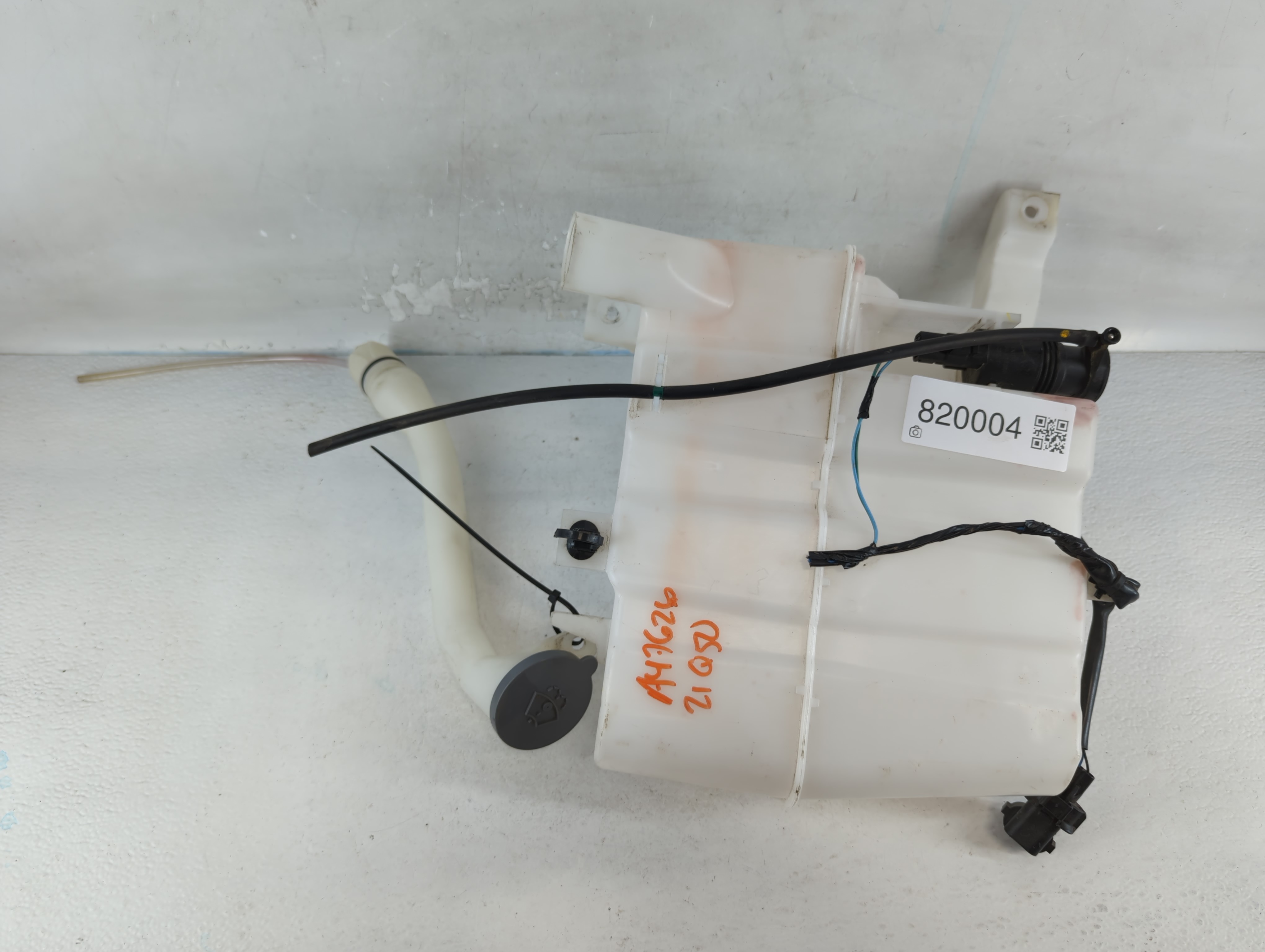 2007-2011 Toyota Camry Windshield Washer Fluid Reservoir Bottle Oem 820004 - Oemusedautoparts1.com