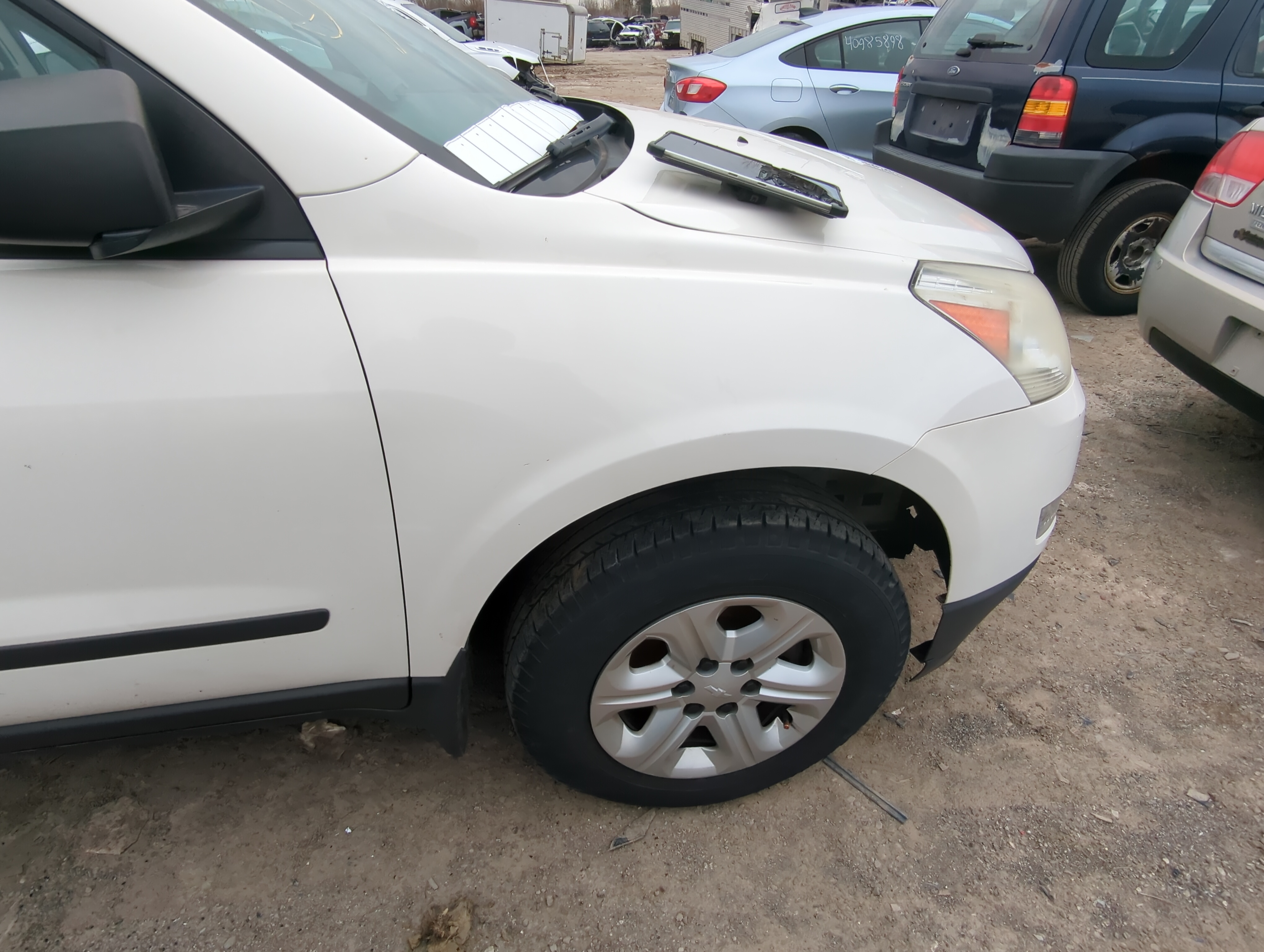 Picture of 2009-2017 Chevrolet Traverse Passenger Fender 820063