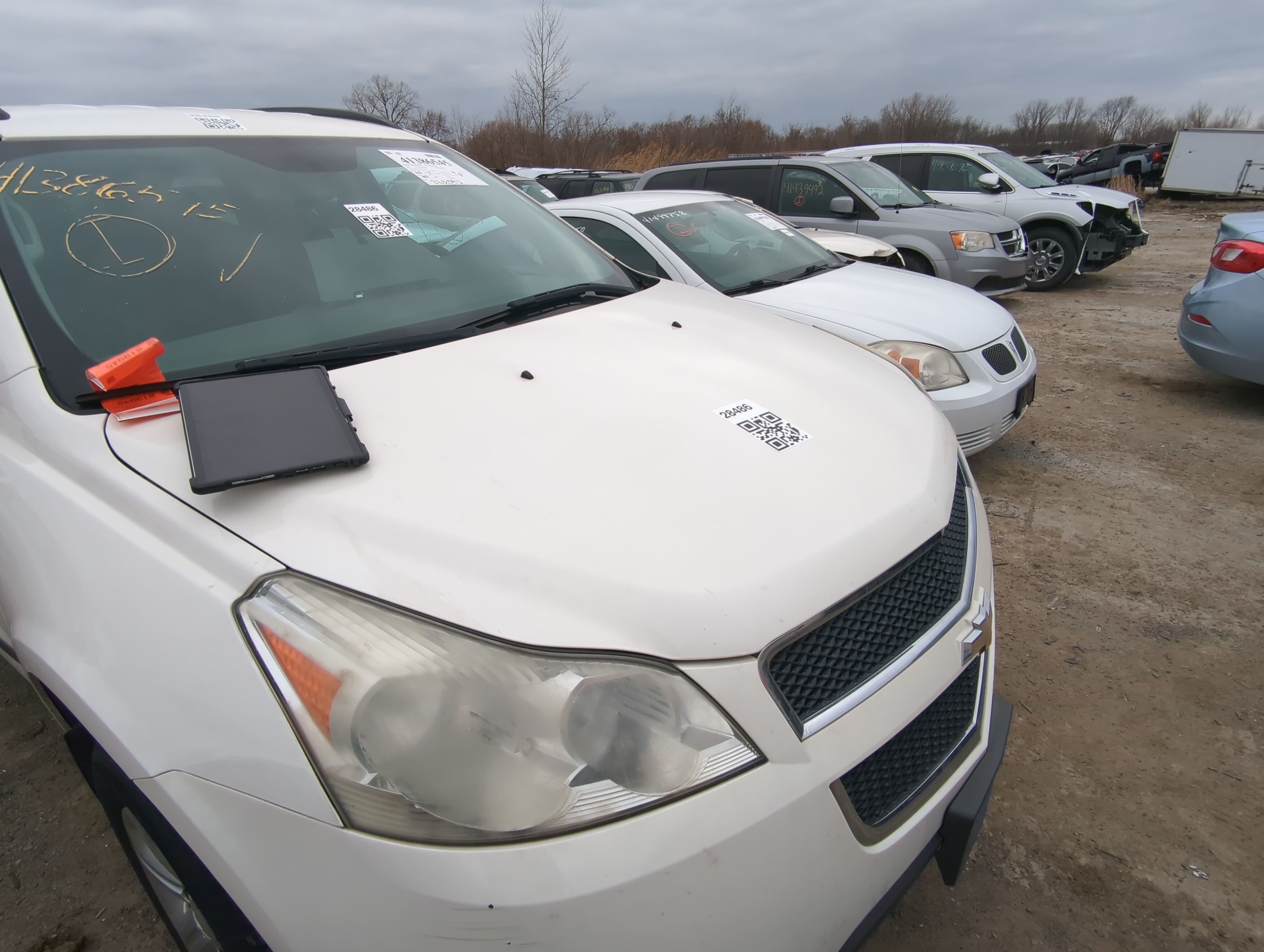 2011 Chevrolet Traverse Hood Oem 820177 - Oemusedautoparts1.com