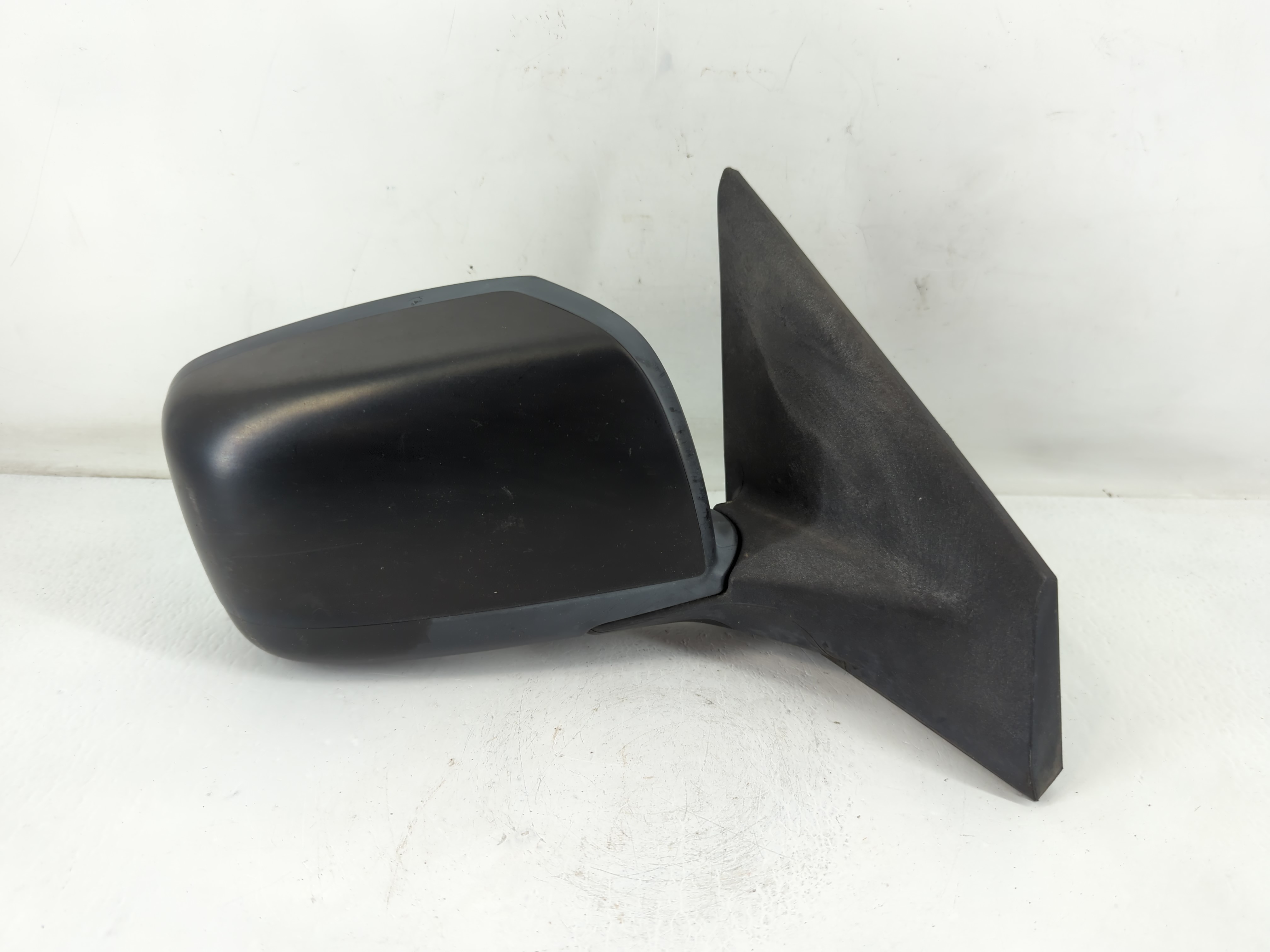 2008-2015 Nissan Rogue Passenger Right Side View Power Door Mirror Black 820211 - Oemusedautoparts1.com