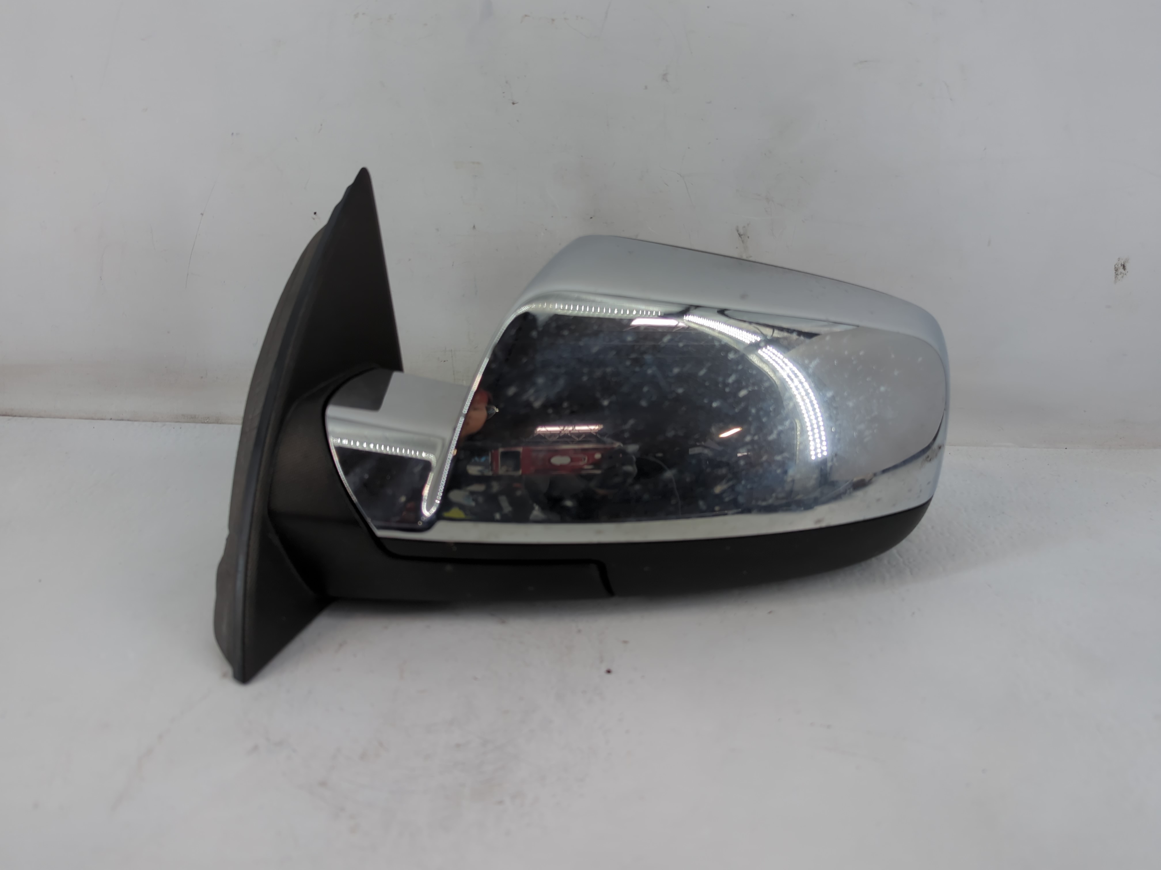 2011-2013 Chevrolet Equinox Driver Left Side View Power Door Mirror 820221 - Oemusedautoparts1.com