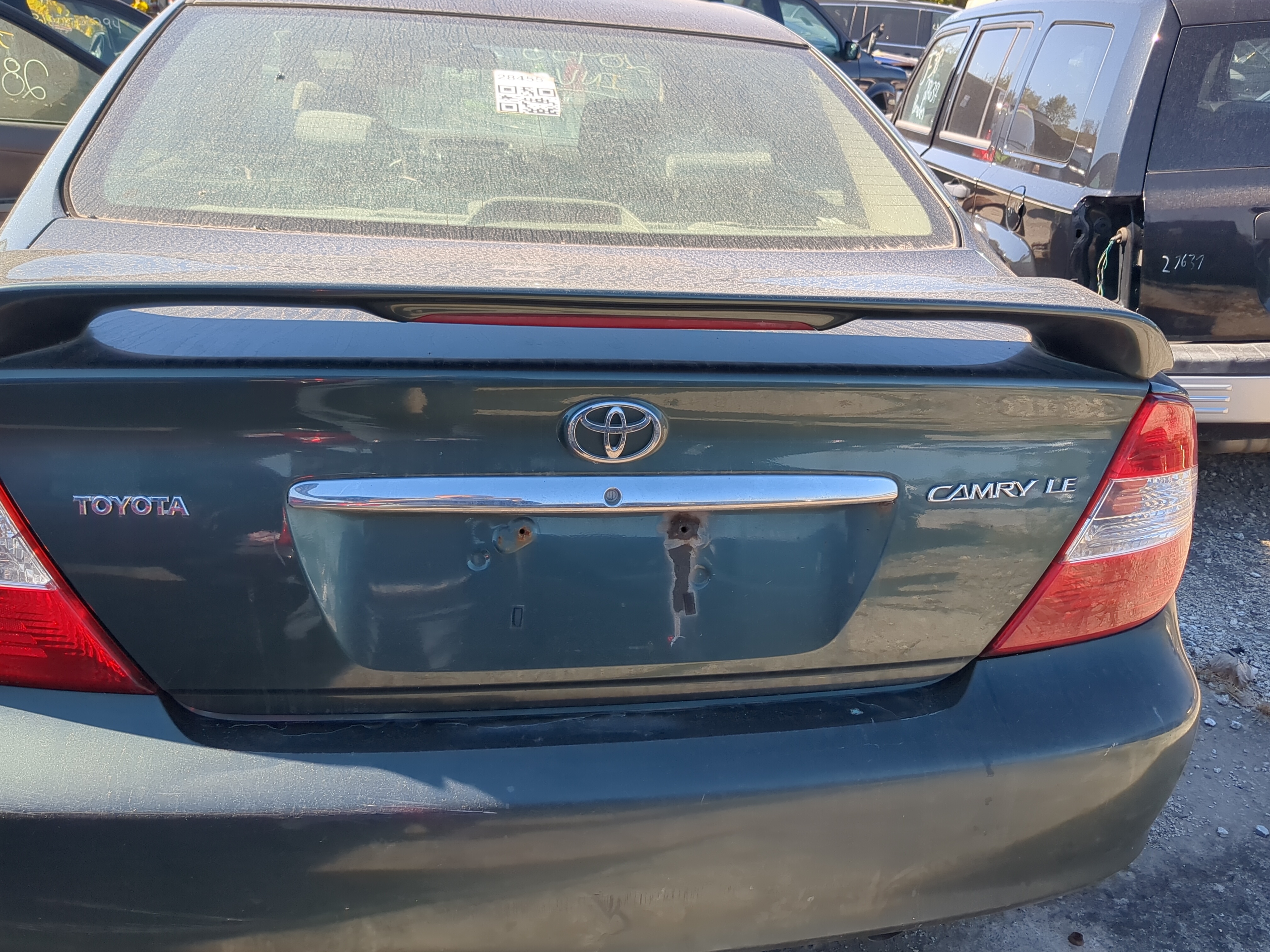 2002-2006 Toyota Camry Trunk/decklid/hatch/tailgate Oem 820445 - Oemusedautoparts1.com