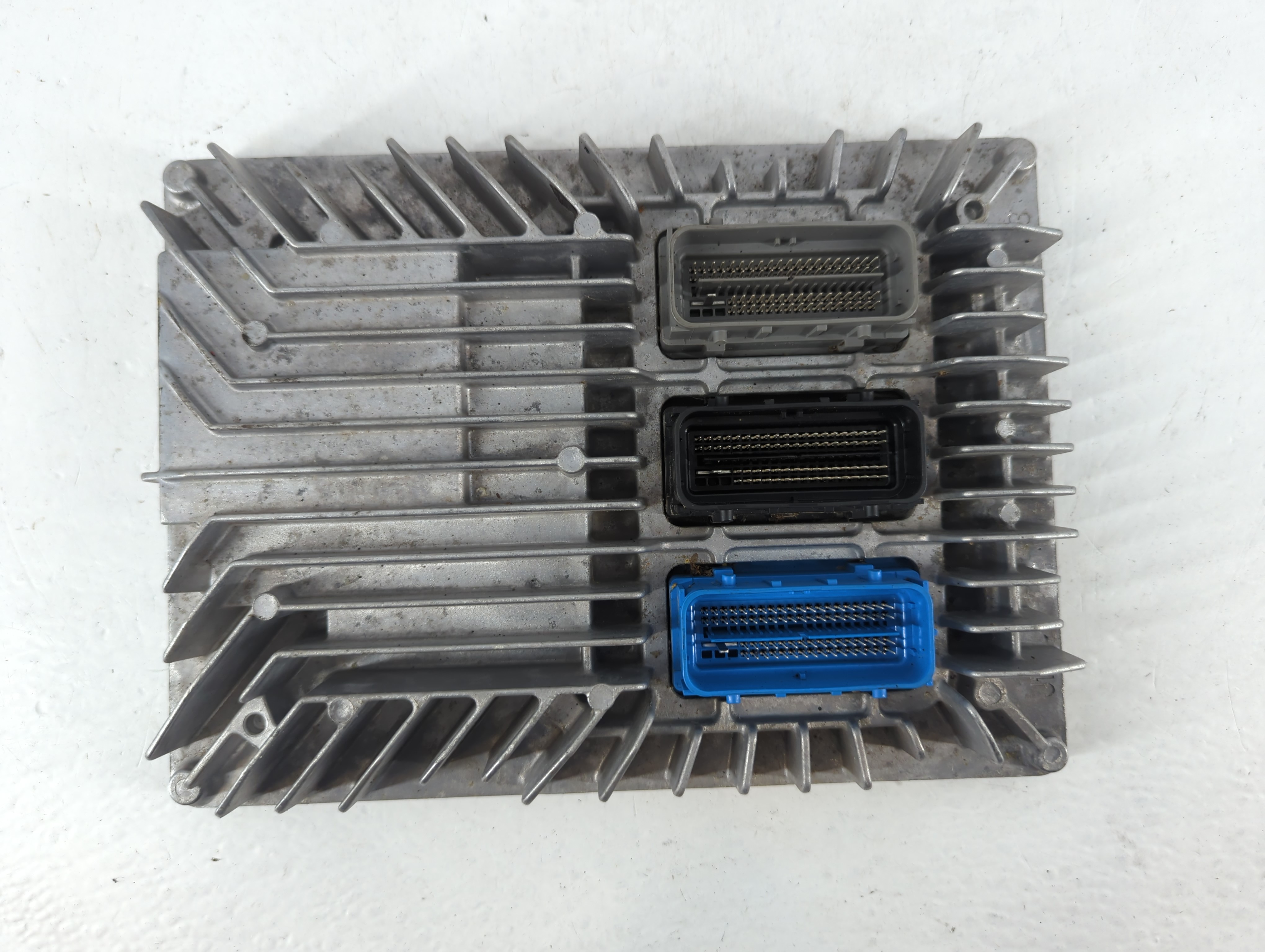 2017-2017 Gmc Terrain Engine Control Computer Ecu Pcm Ecm Pcu Oem 820776 - Oemusedautoparts1.com