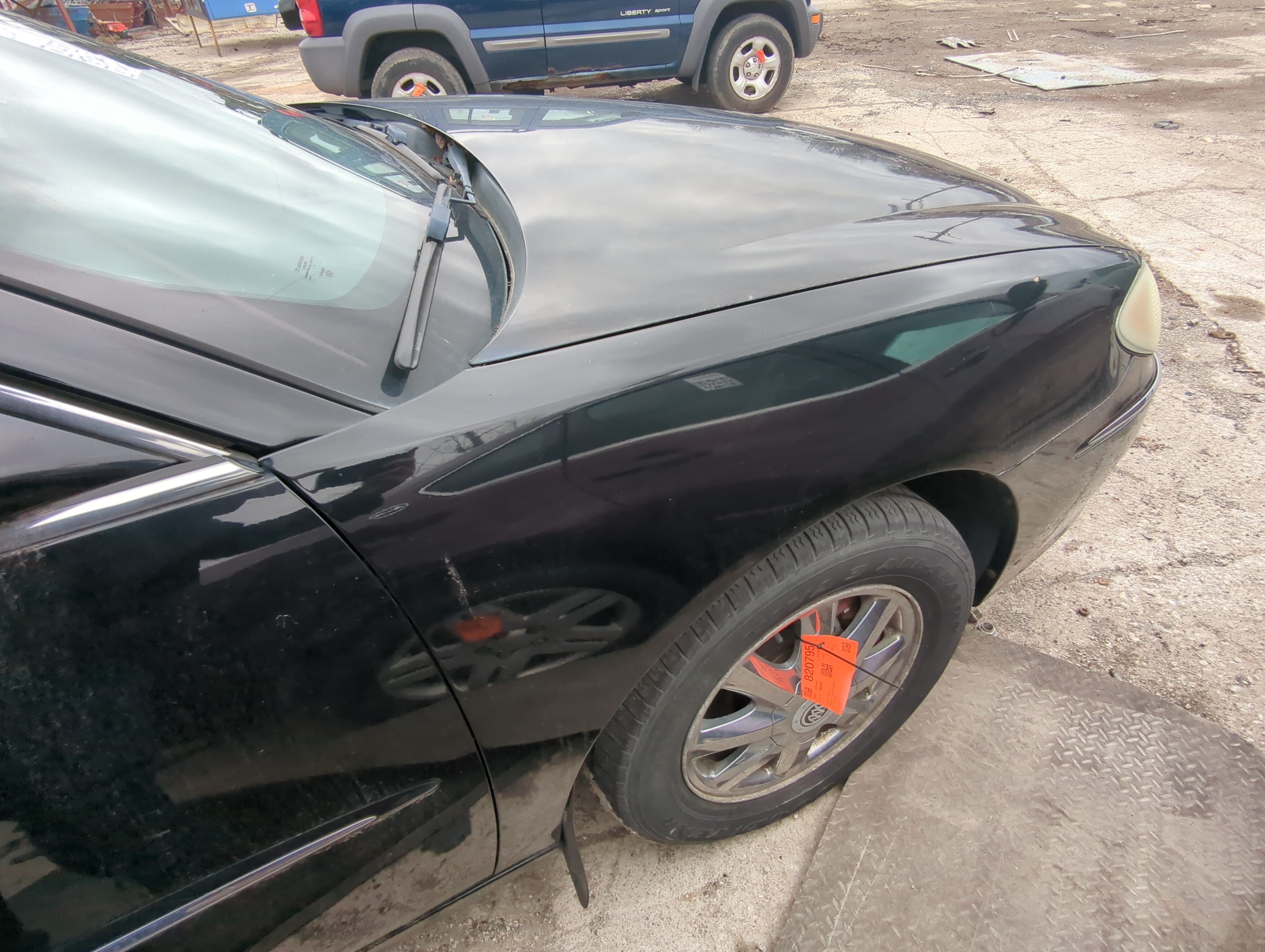 Picture of 2005-2009 Buick Lacrosse Passenger Fender 820901