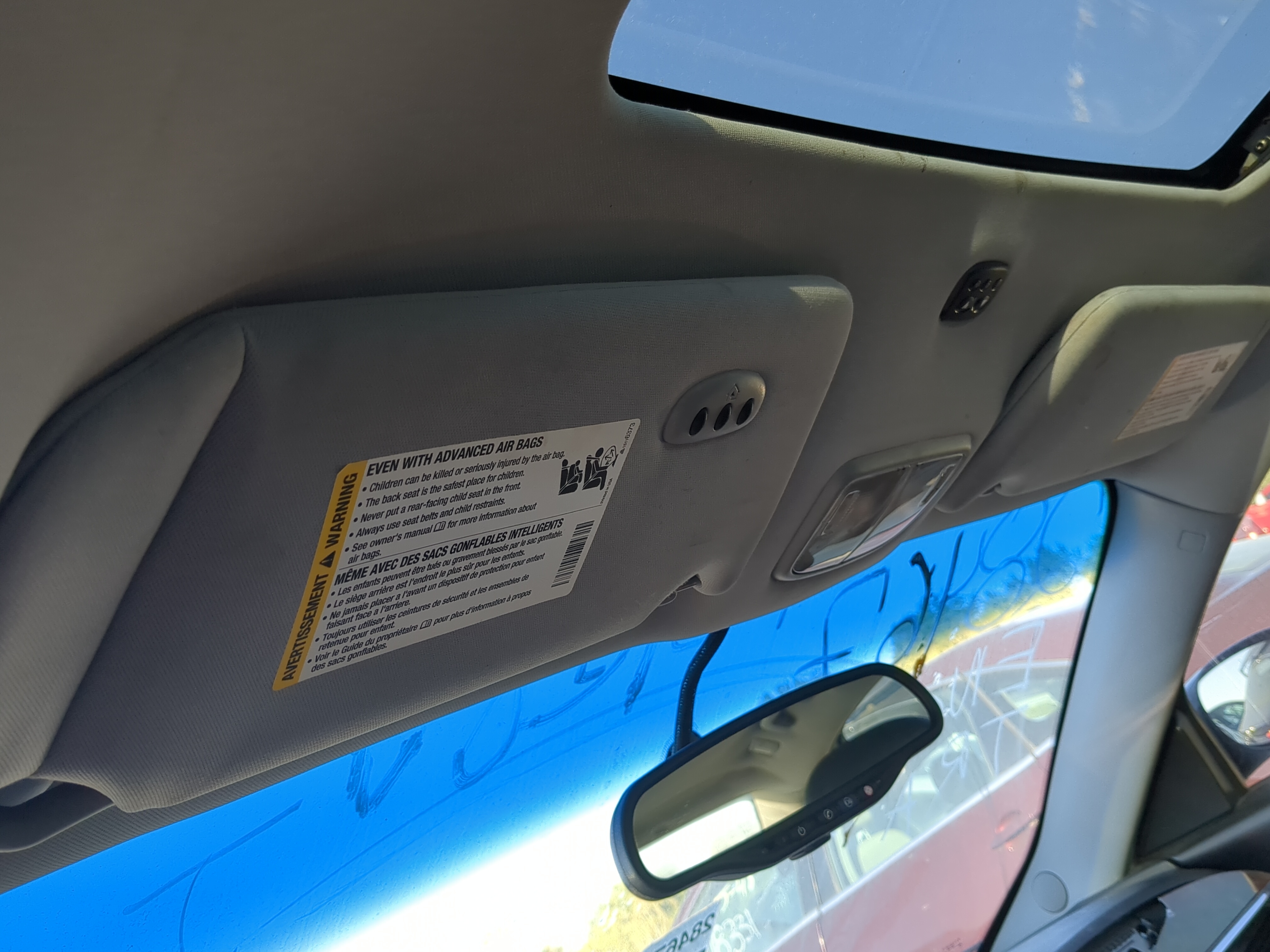 2005-2009 Buick Lacrosse Driver Sun Visor Mirror Left Sunvisor 820957 - Oemusedautoparts1.com