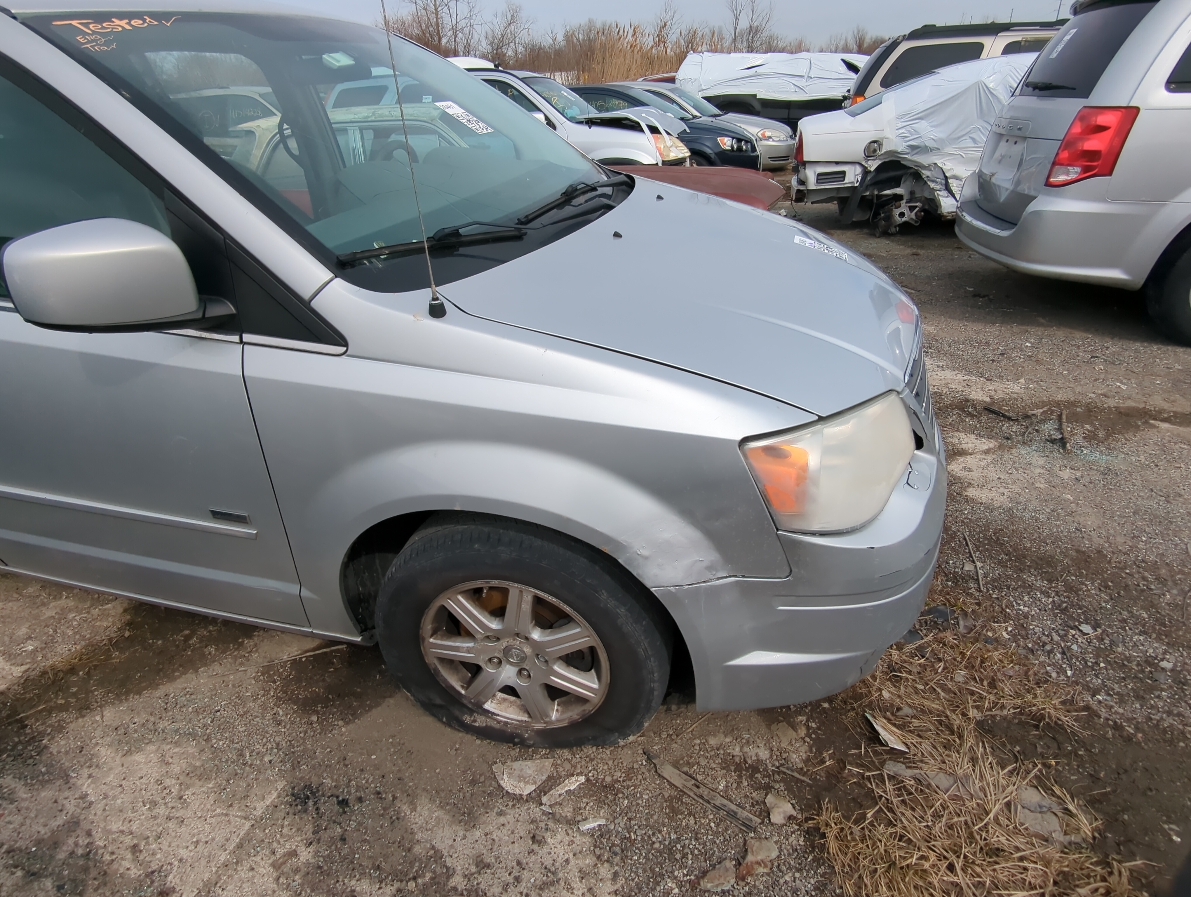 Picture of  2008 CHRYSLER TOWN & COUNTRY
