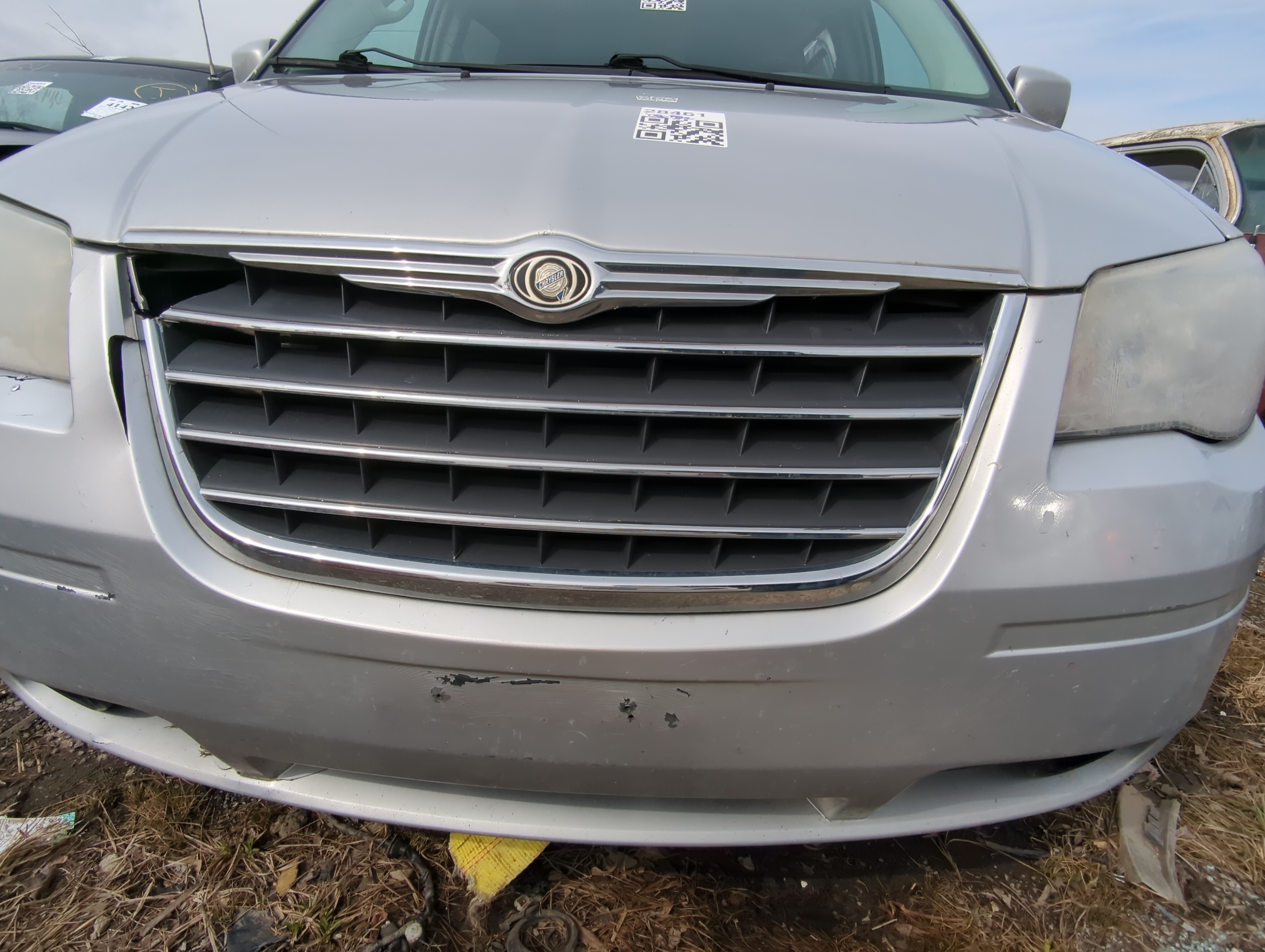 Picture of 2008-2010 Chrysler Town & Country Front Bumper Grille 821256