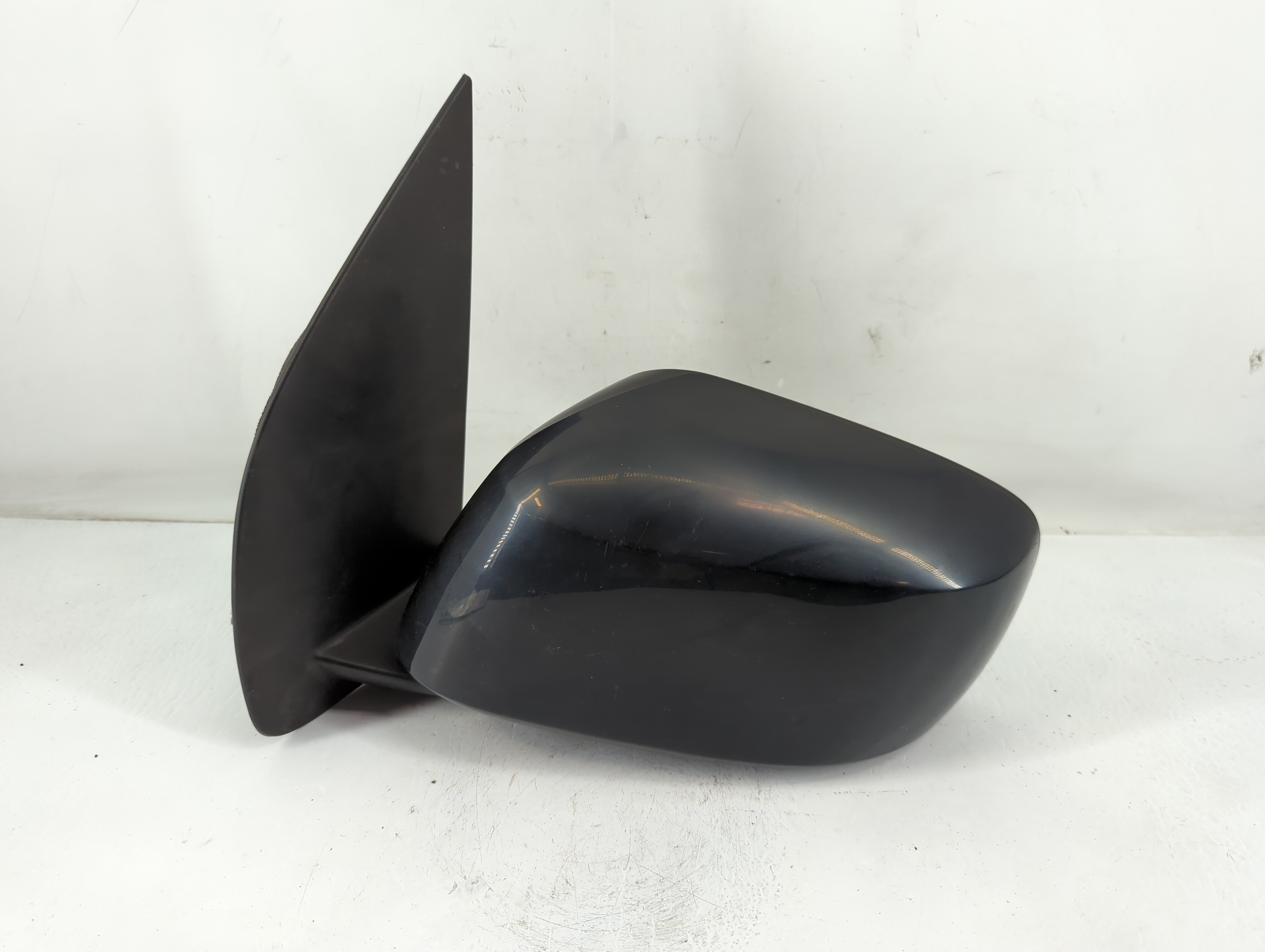 2005-2012 Nissan Pathfinder Driver Left Side View Power Door Mirror Black 821721 - Oemusedautoparts1.com