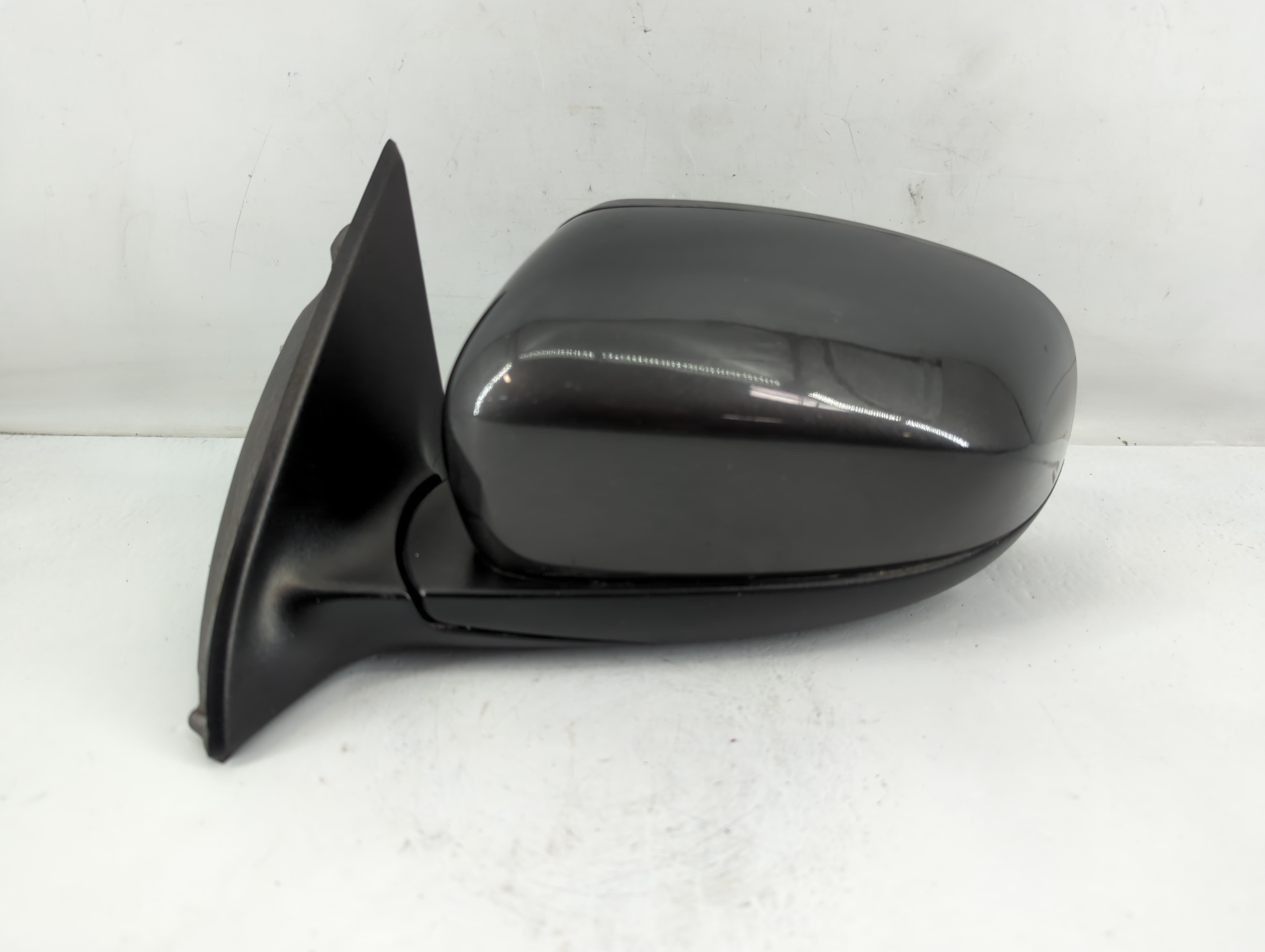 2014-2021 Jeep Cherokee Driver Left Side View Power Door Mirror Dark Grey 821727 - Oemusedautoparts1.com
