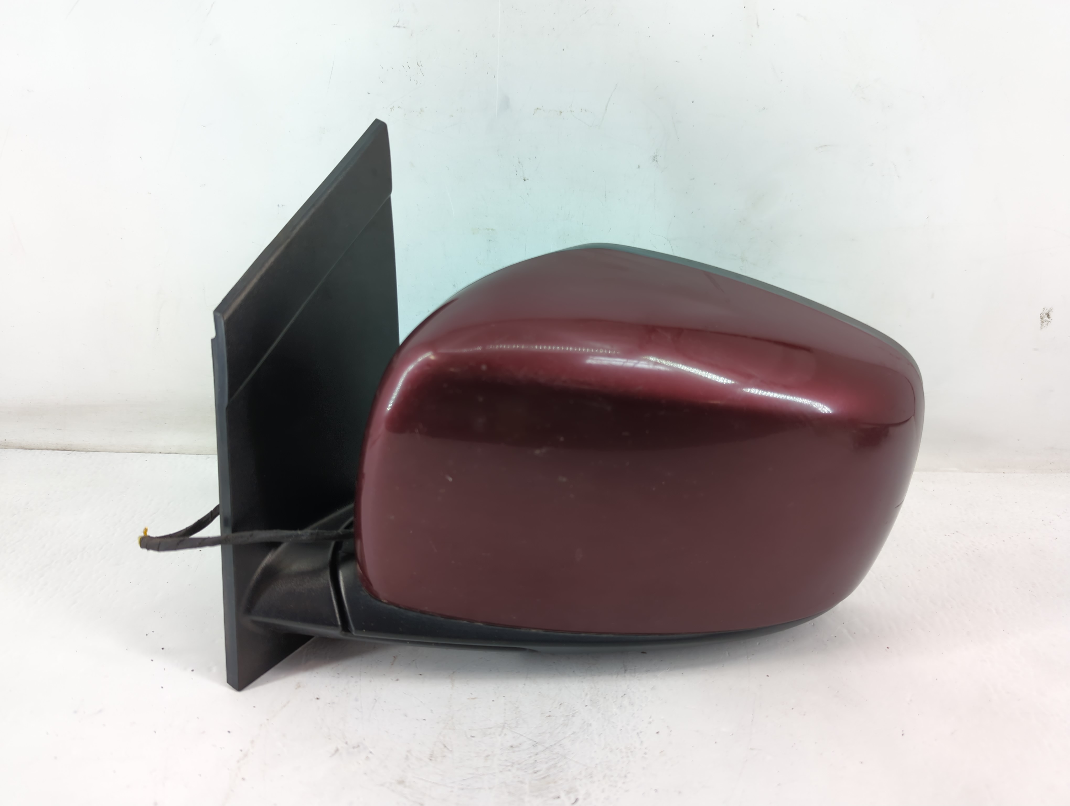 Picture of Dodge Caravan Driver Left Side View Power Door Mirror Red 821743