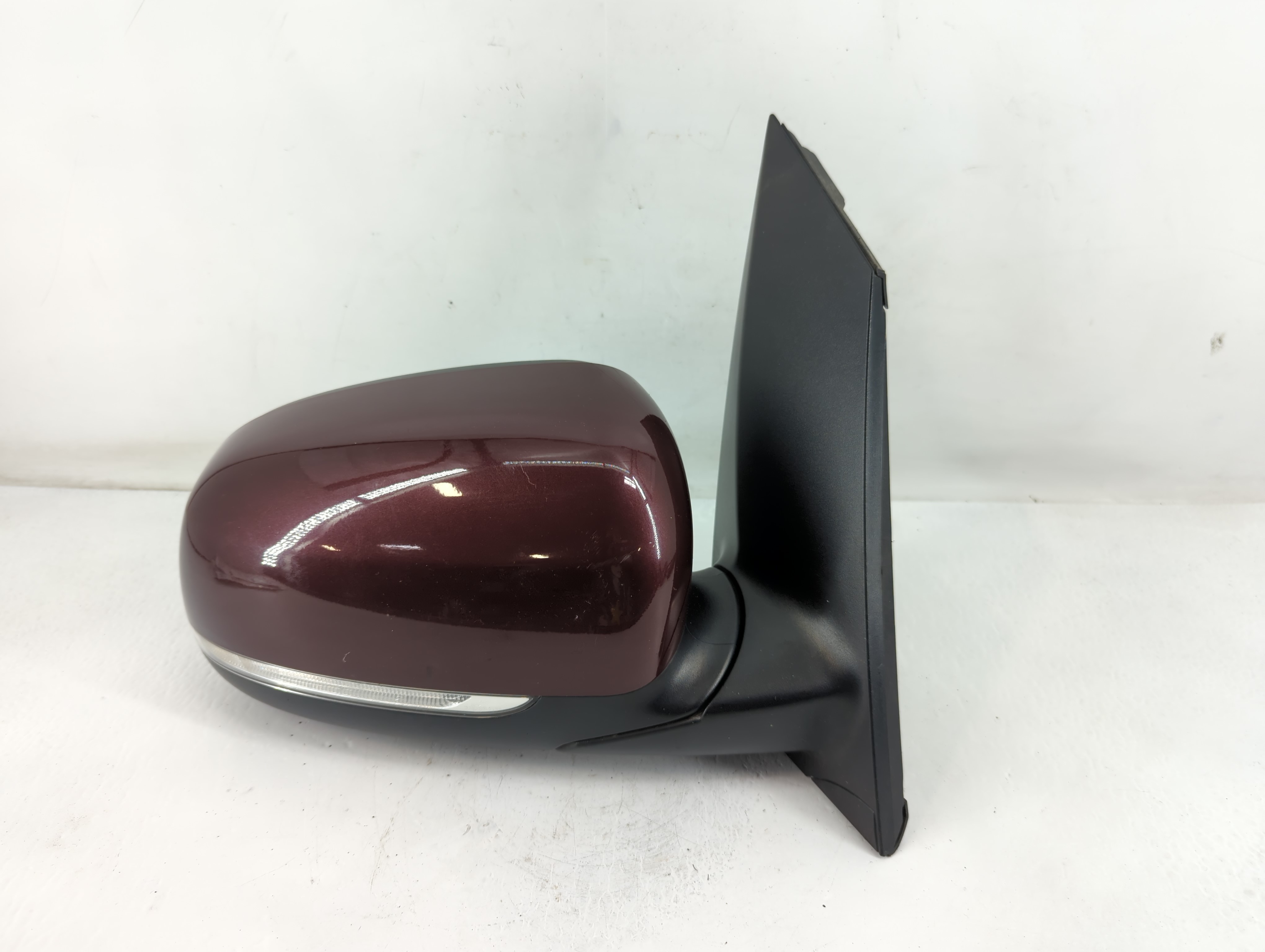 Picture of 2015-2018 Kia Sedona Passenger Right Side View Power Door Mirror Red 821744