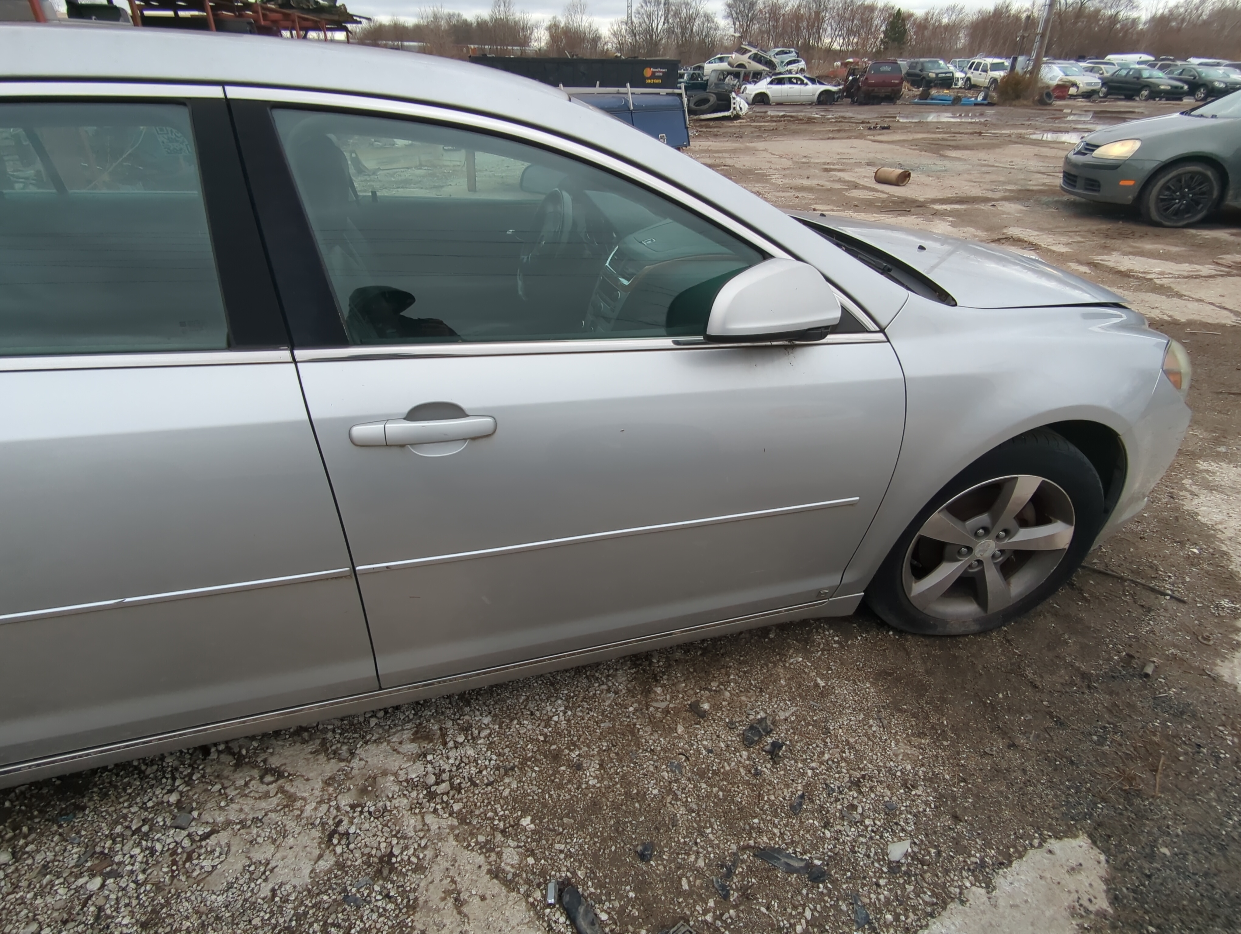 Picture of 2008-2012 Chevrolet Malibu Passenger Front Door Oem 821788