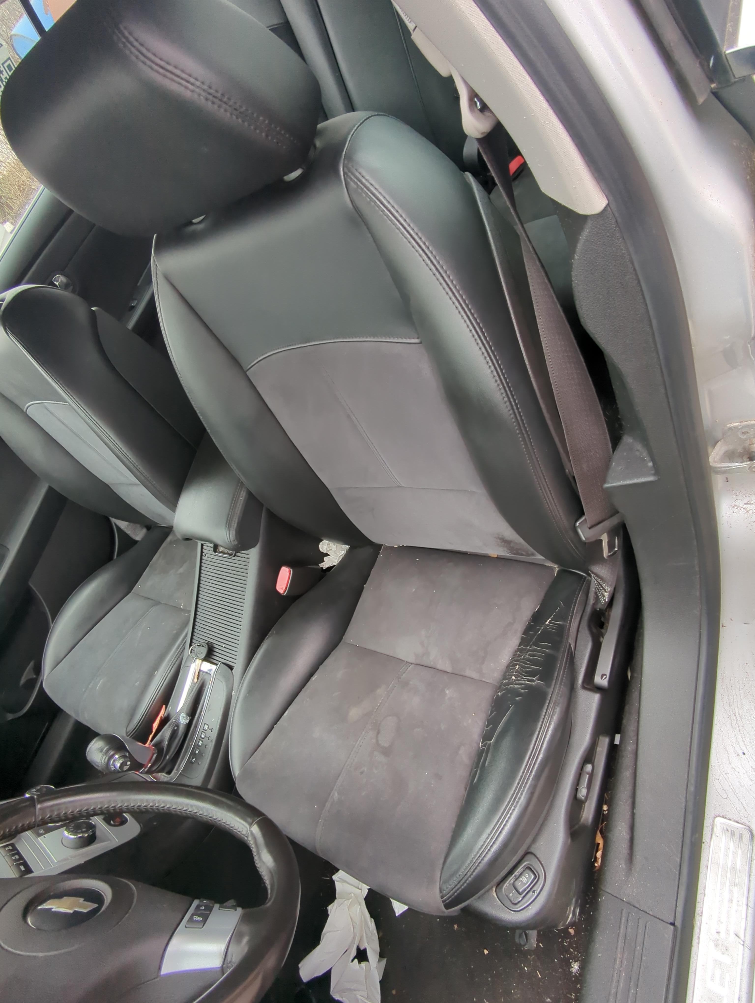 Picture of 2008-2009 Chevrolet Malibu Driver Front Seat Oem 821905