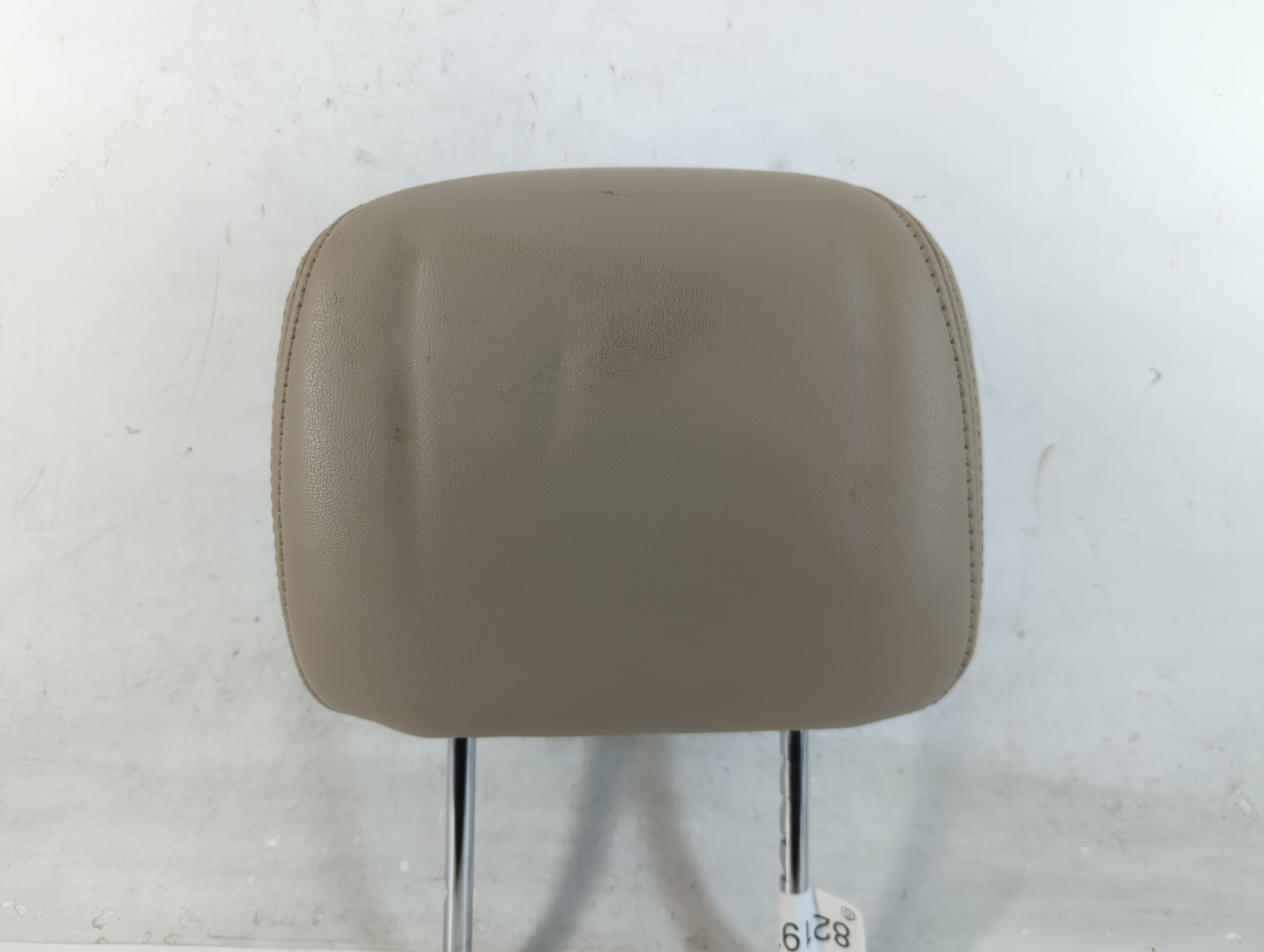 2015 Nissan Pathfinder Headrest Head Rest Front Driver Passenger Seat 821974 - Oemusedautoparts1.com