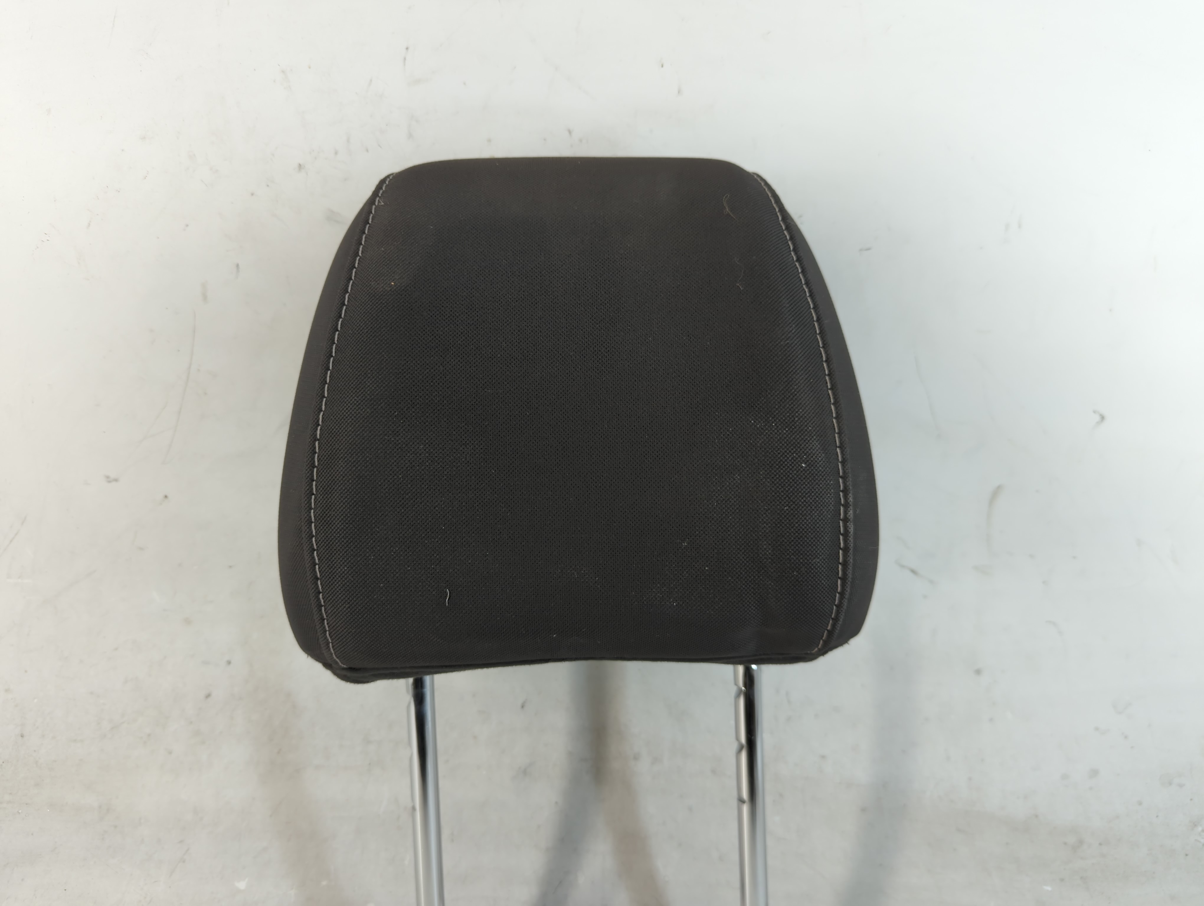 2013-2015 Ford Escape Headrest Head Rest Front Driver Passenger Seat 821988 - Oemusedautoparts1.com