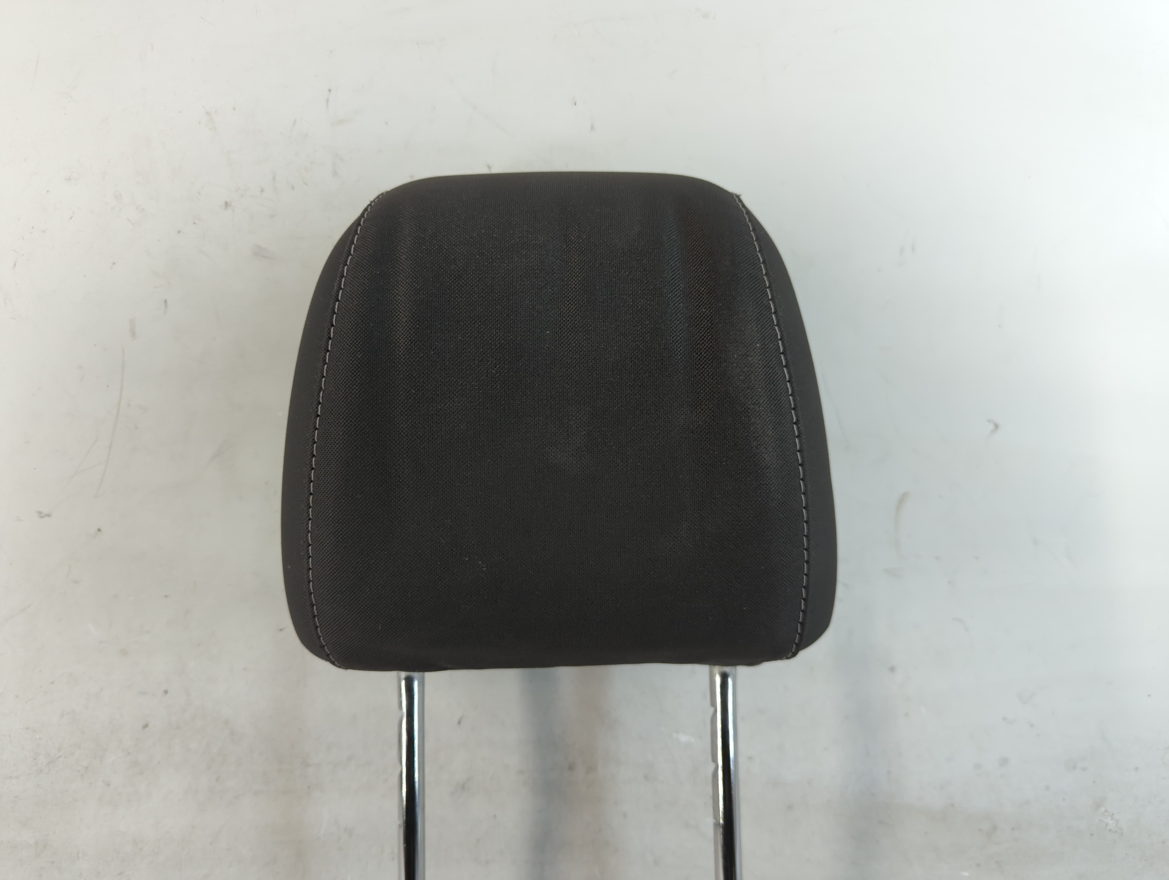 2013-2015 Ford Escape Headrest Head Rest Front Driver Passenger Seat 821992 - Oemusedautoparts1.com