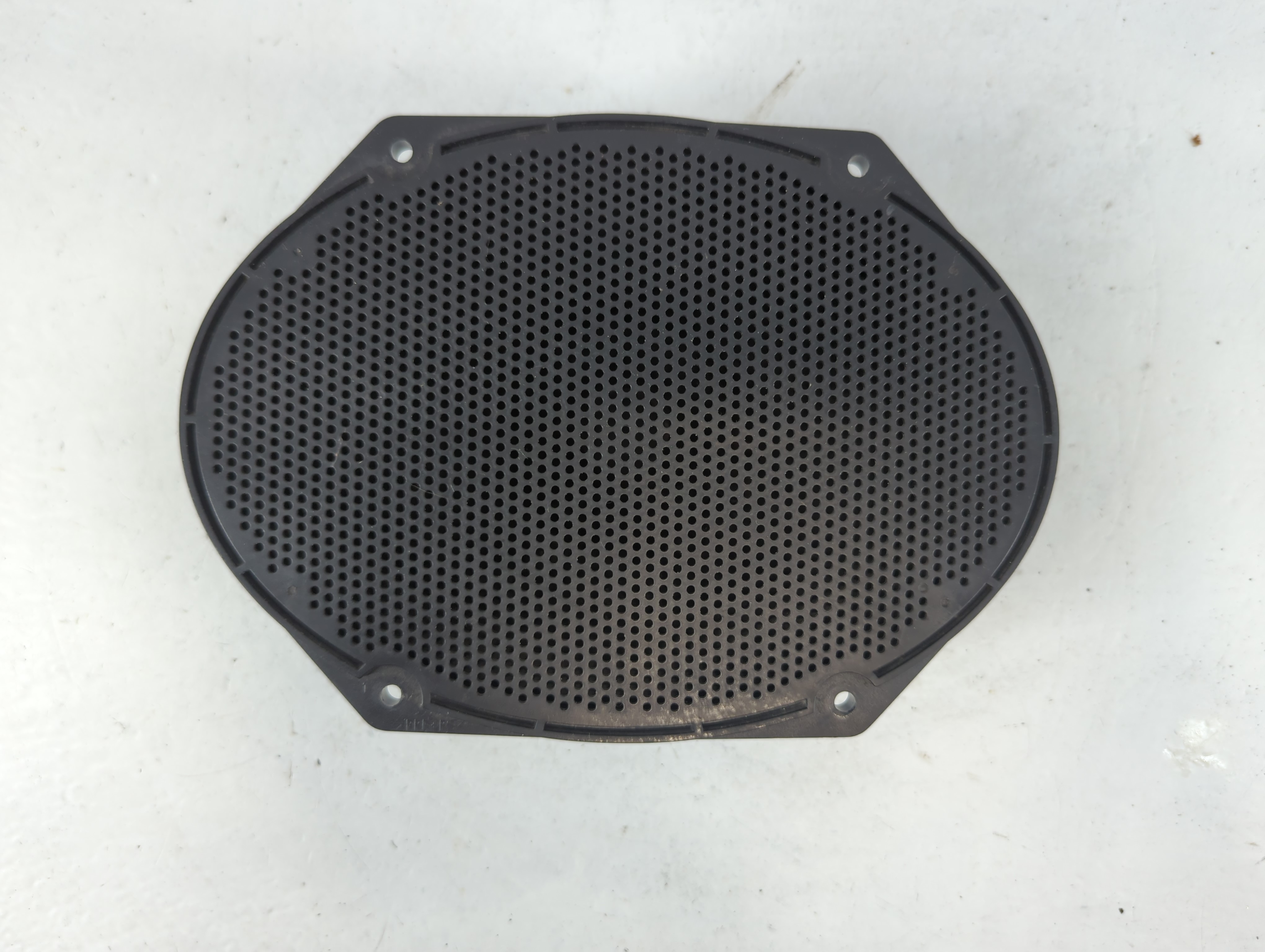Picture of 2002 Ford Fusion Speaker/subwoofer 822015