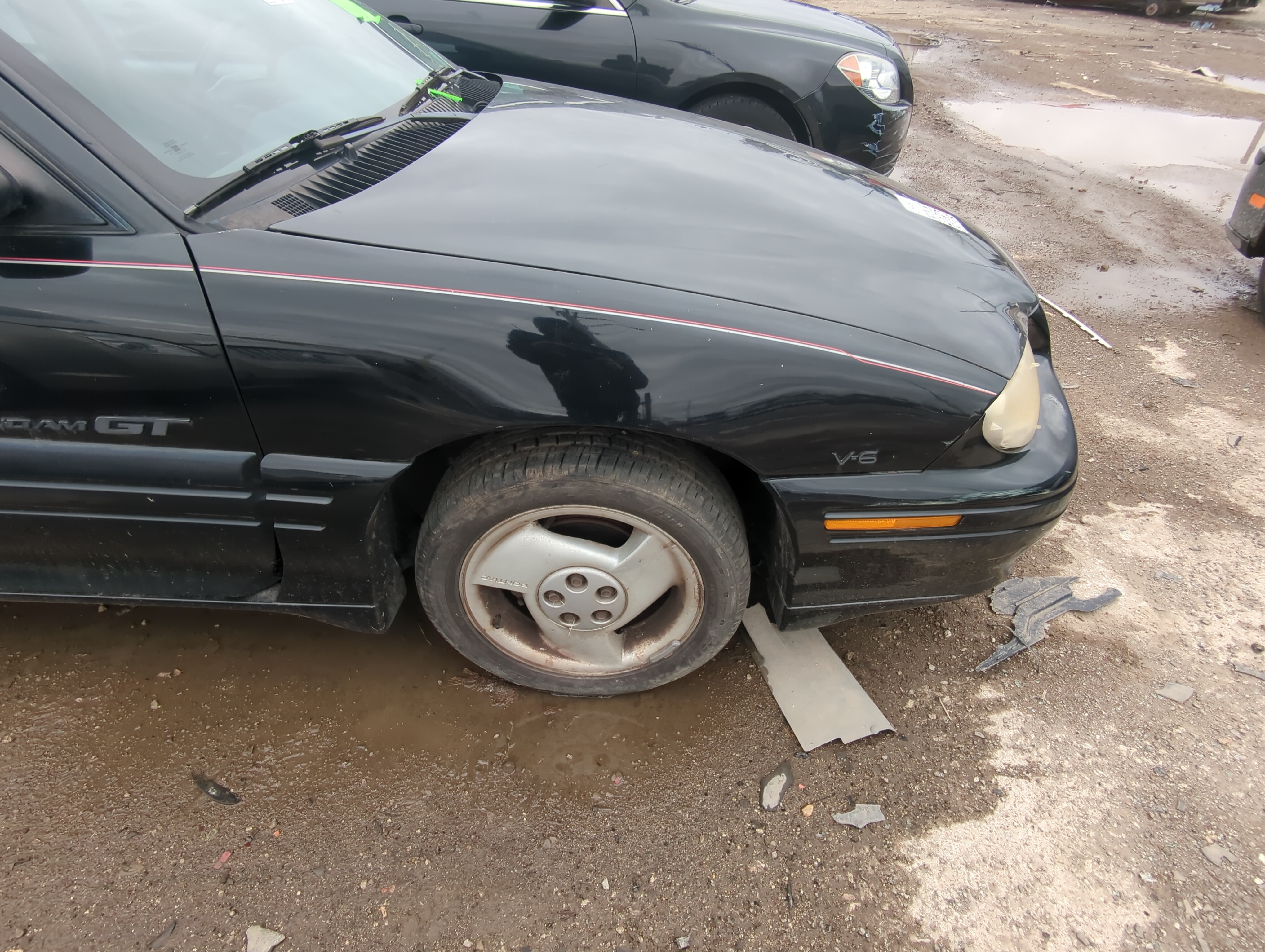 Picture of 1996-1998 Pontiac Grand Am Passenger Fender 822050