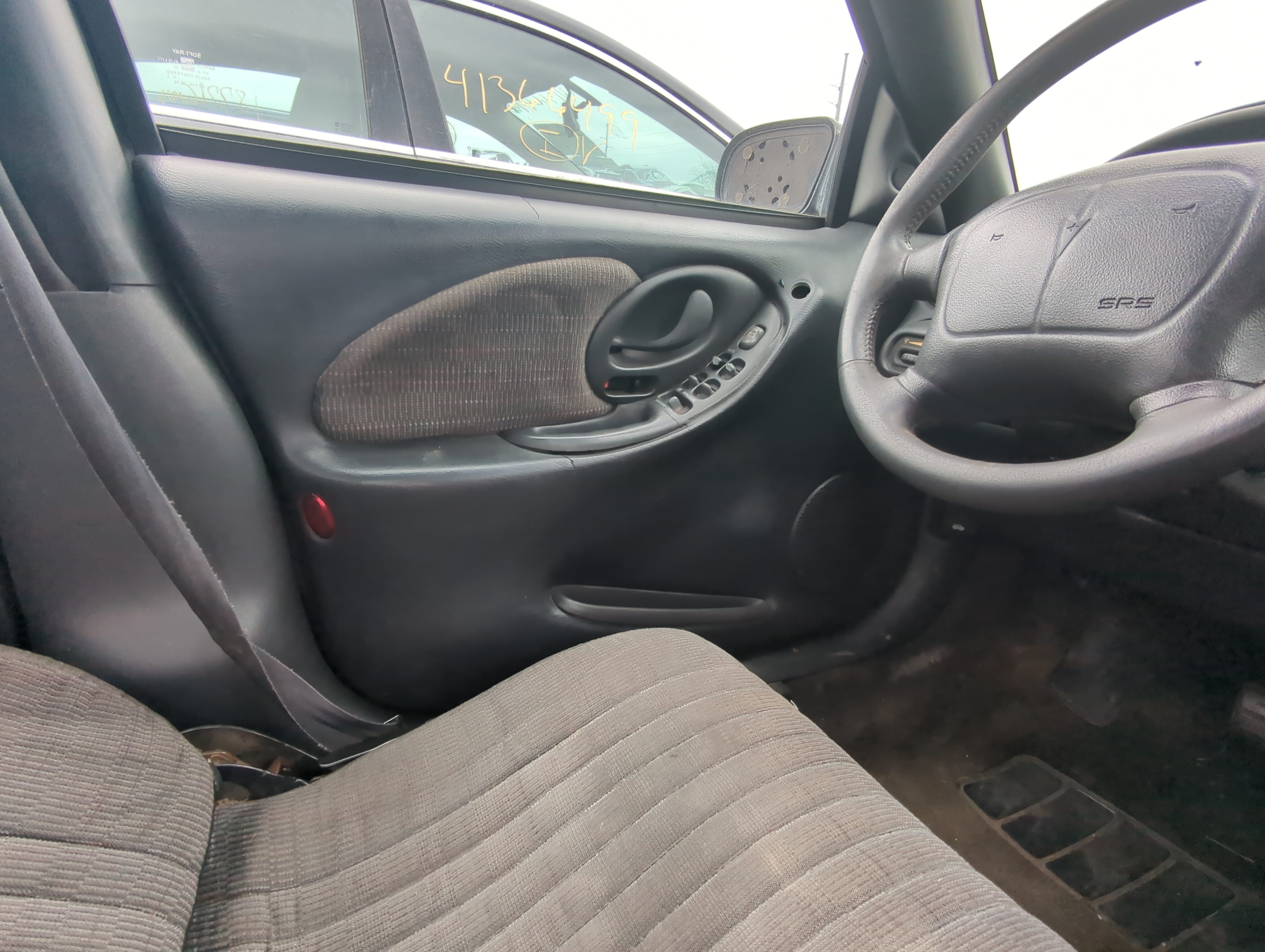 Picture of 1998 Pontiac Grand Am Front Left Driver Interior Door Panel Trim 822117